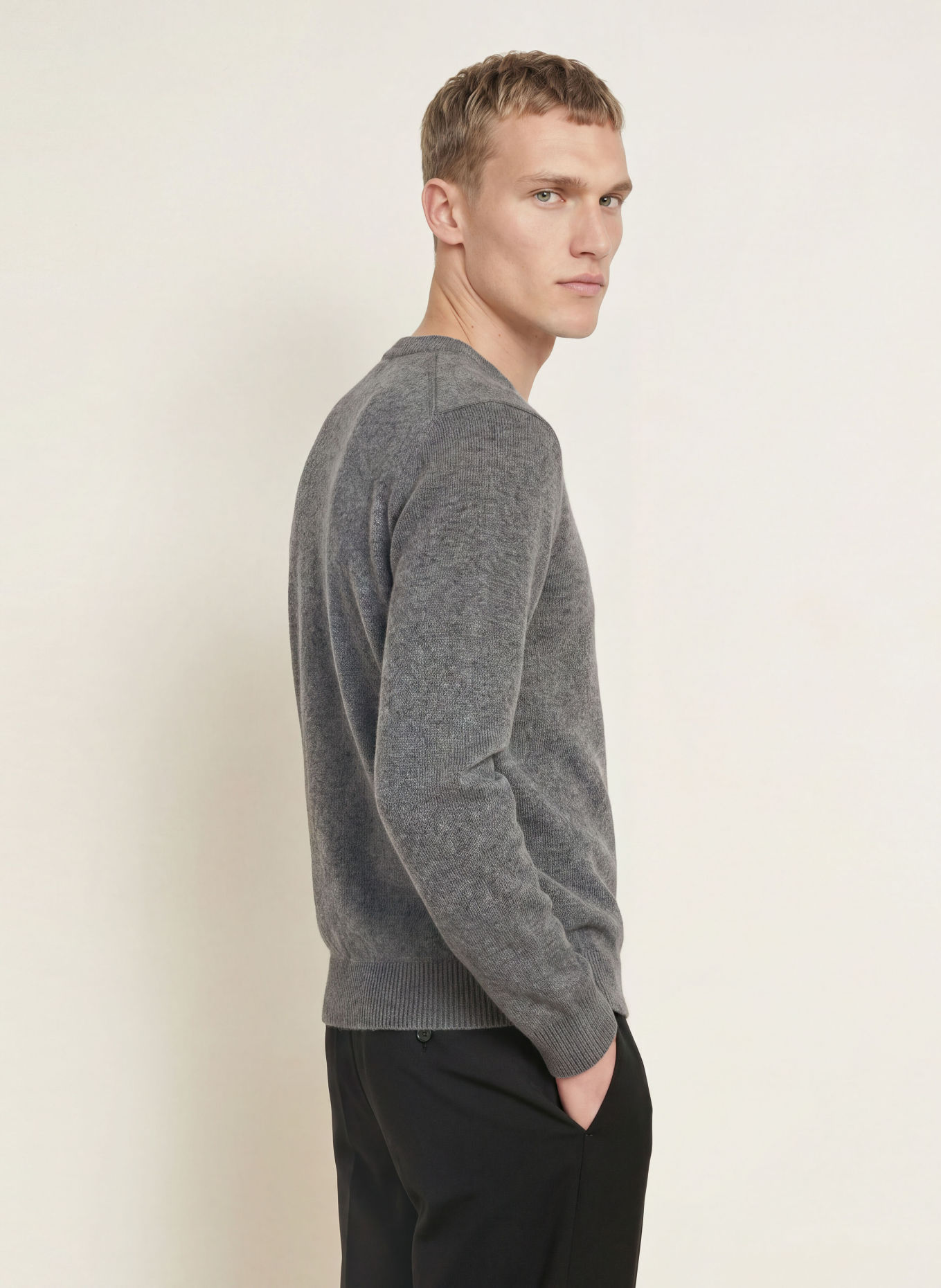 A.P.C. Trui EDMOND: DONKERGRIJS