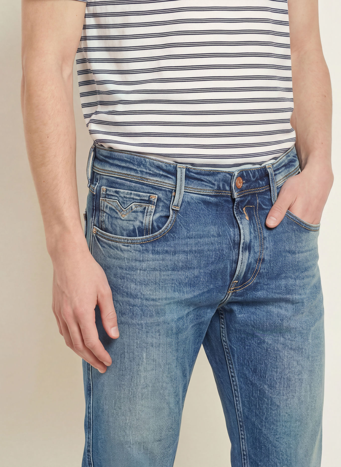 REPLAY Jeans ANBASS Slim Fit: C009 MEDIUM BLUE