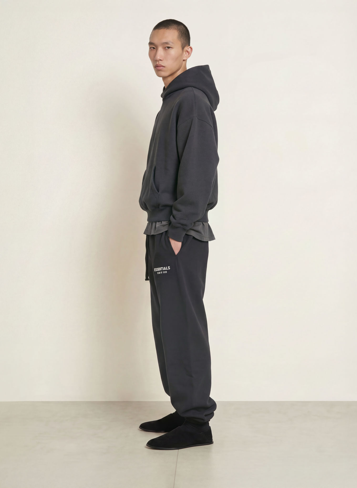 ESSENTIALS - FEAR OF GOD Pantaloni de trening: NEGRU