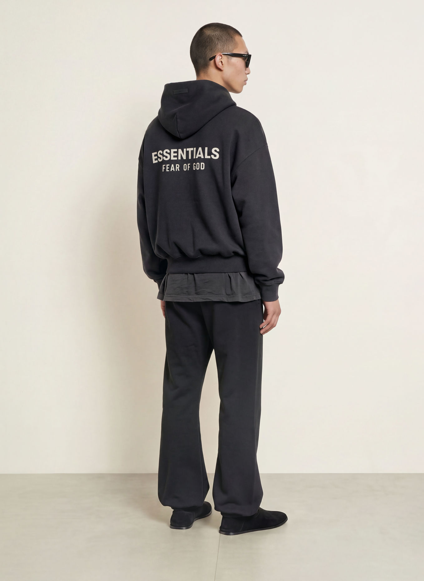 ESSENTIALS - FEAR OF GOD Hoodie: ZWART
