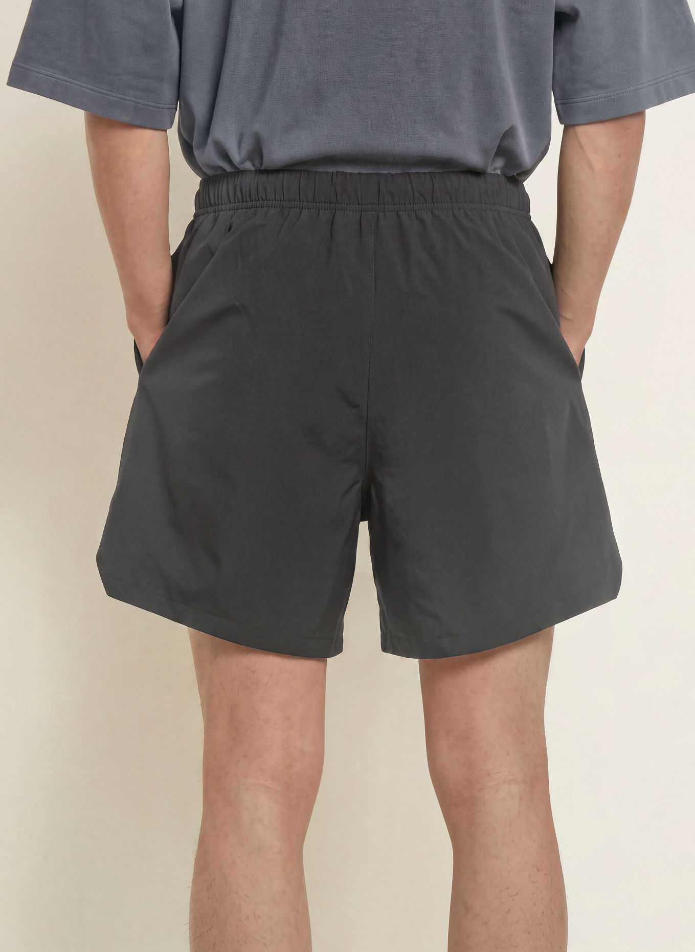 ESSENTIALS - FEAR OF GOD Shorts: SORT