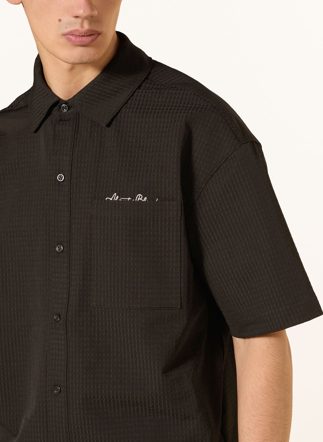 about:blank Short-sleeve shirt: BLACK
