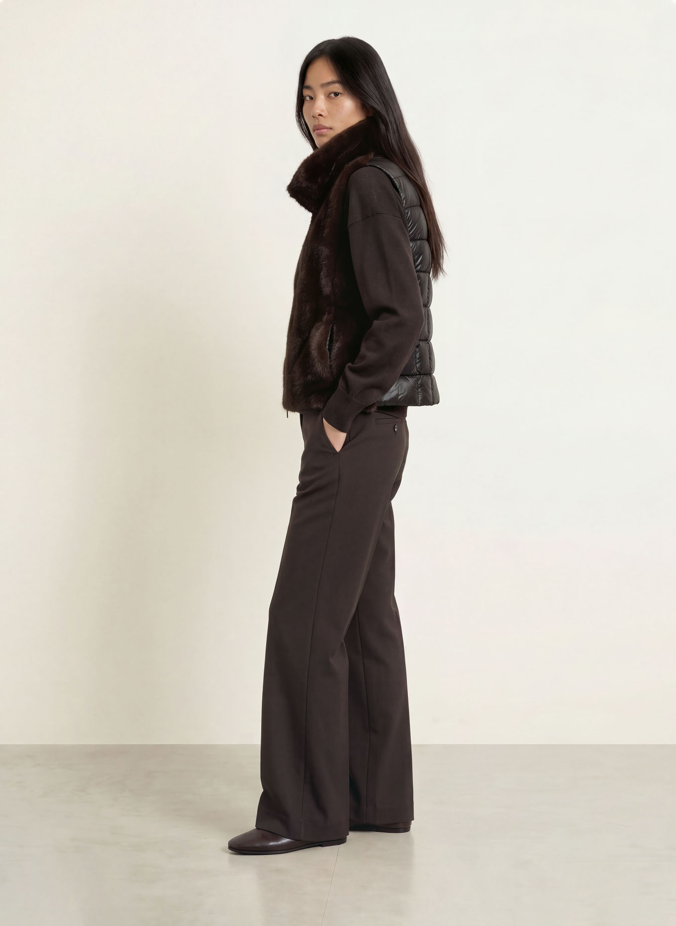 White Label Kunstfell-Weste im Materialmix: DUNKELBRAUN
