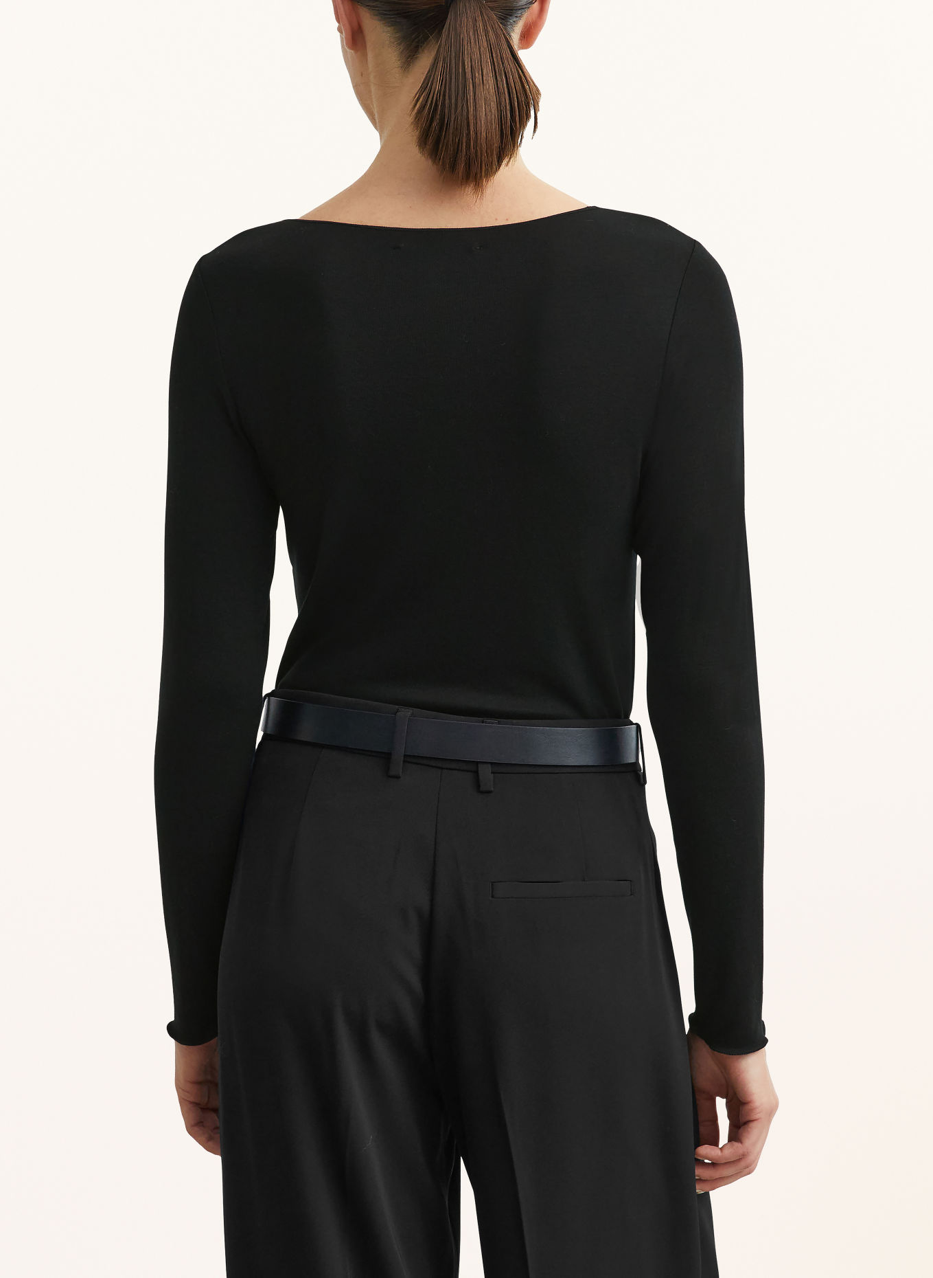 comma Longsleeve: SCHWARZ