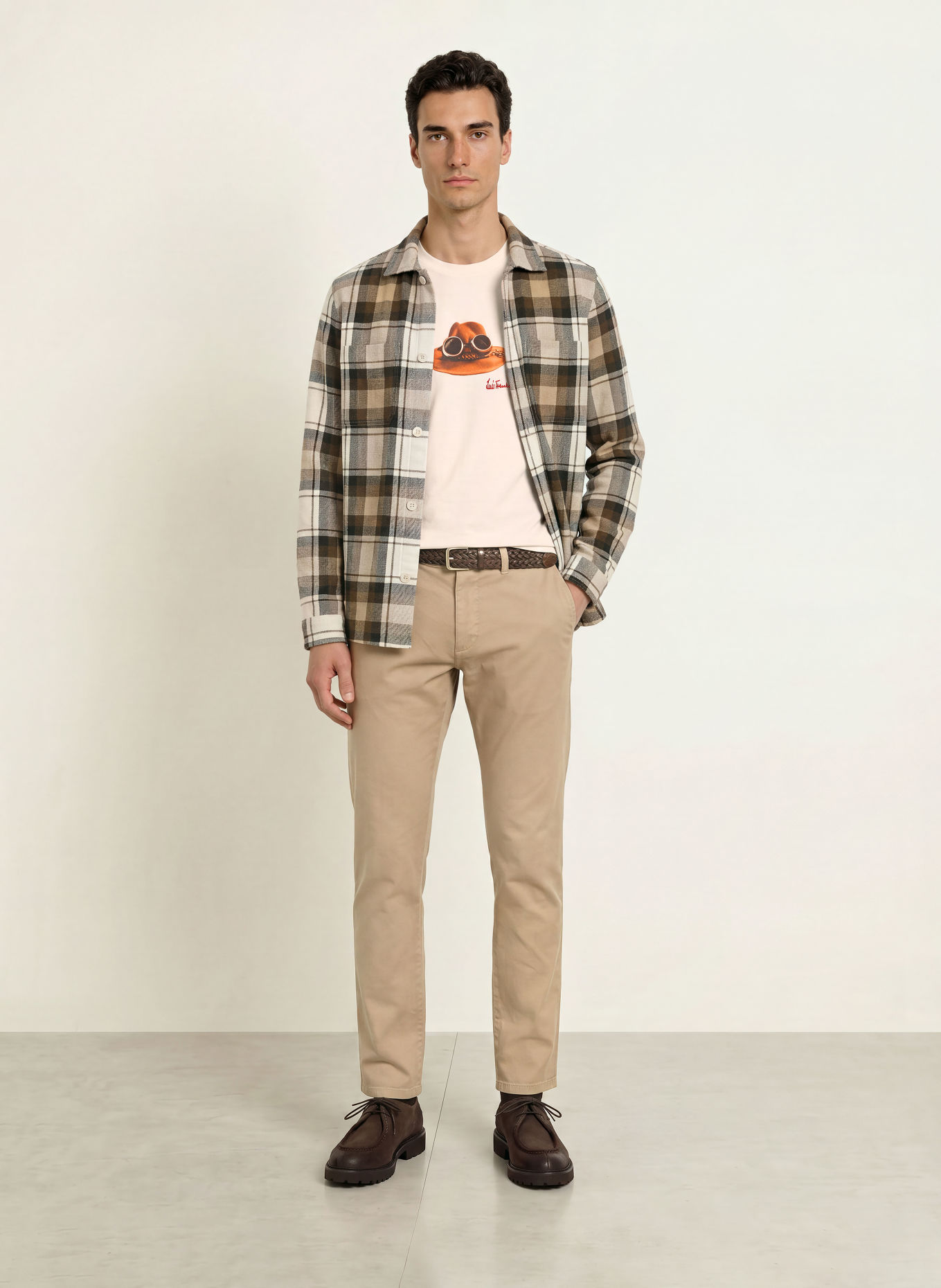 Luis Trenker T-Shirt DER HUT: WEISS / CAMEL / DUNKELBRAUN