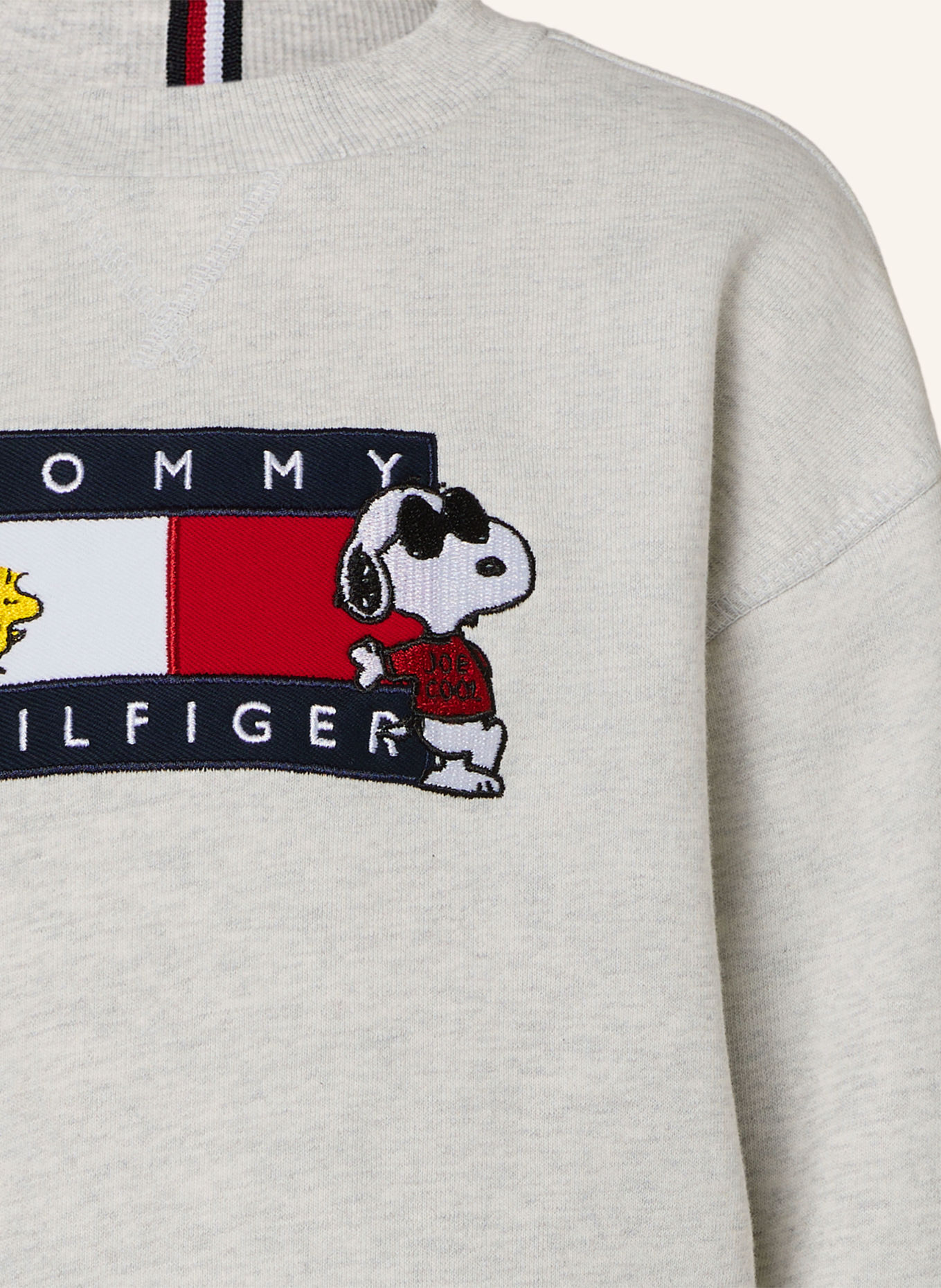 TOMMY HILFIGER Sweatshirt: LICHTGRIJS / ROOD / DONKERBLAUW