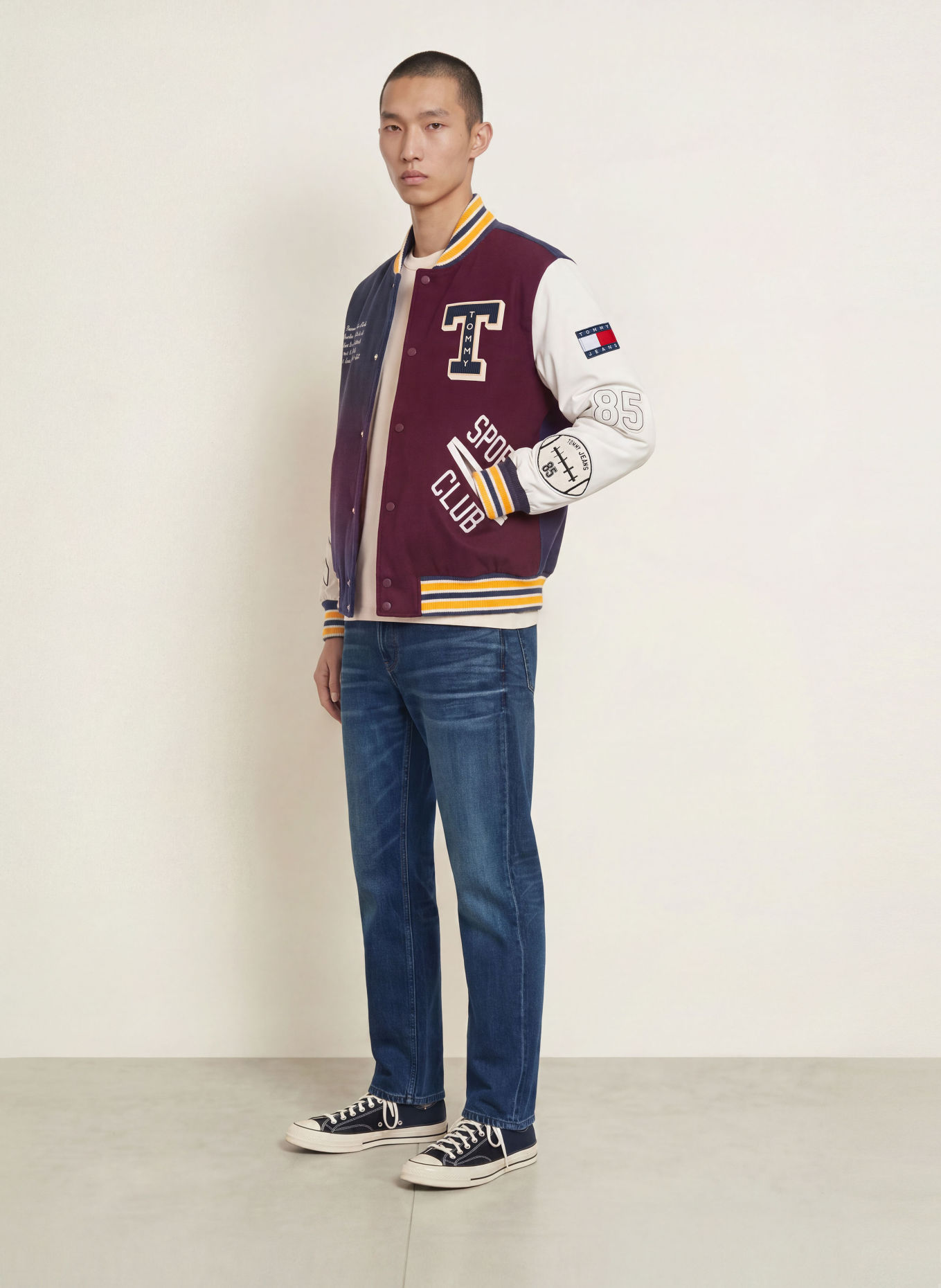 TOMMY JEANS Jeans SONNY Tapered Fit: 1BZ Denim Blue Black