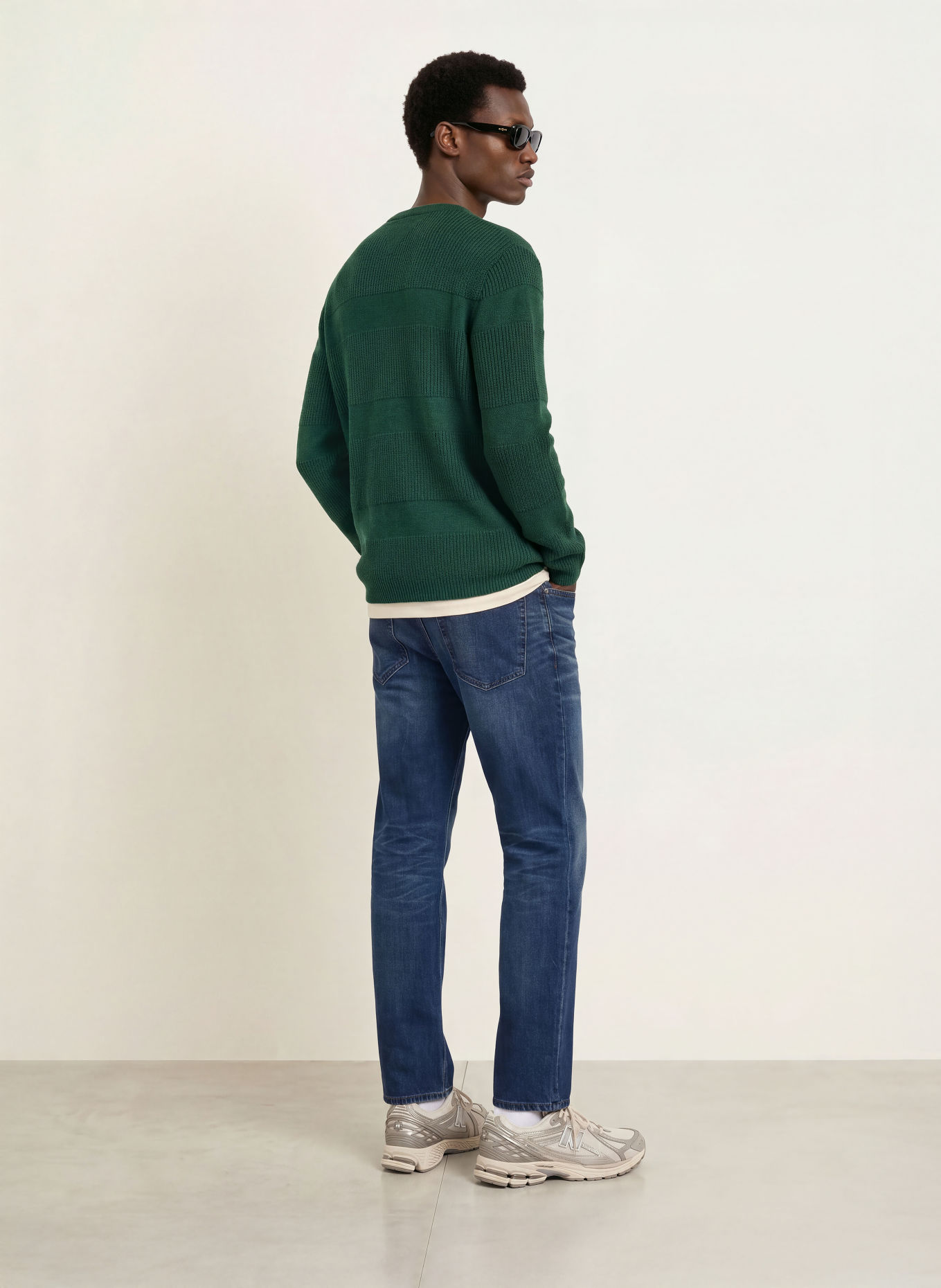 TOMMY JEANS Pullover: DUNKELGRÜN