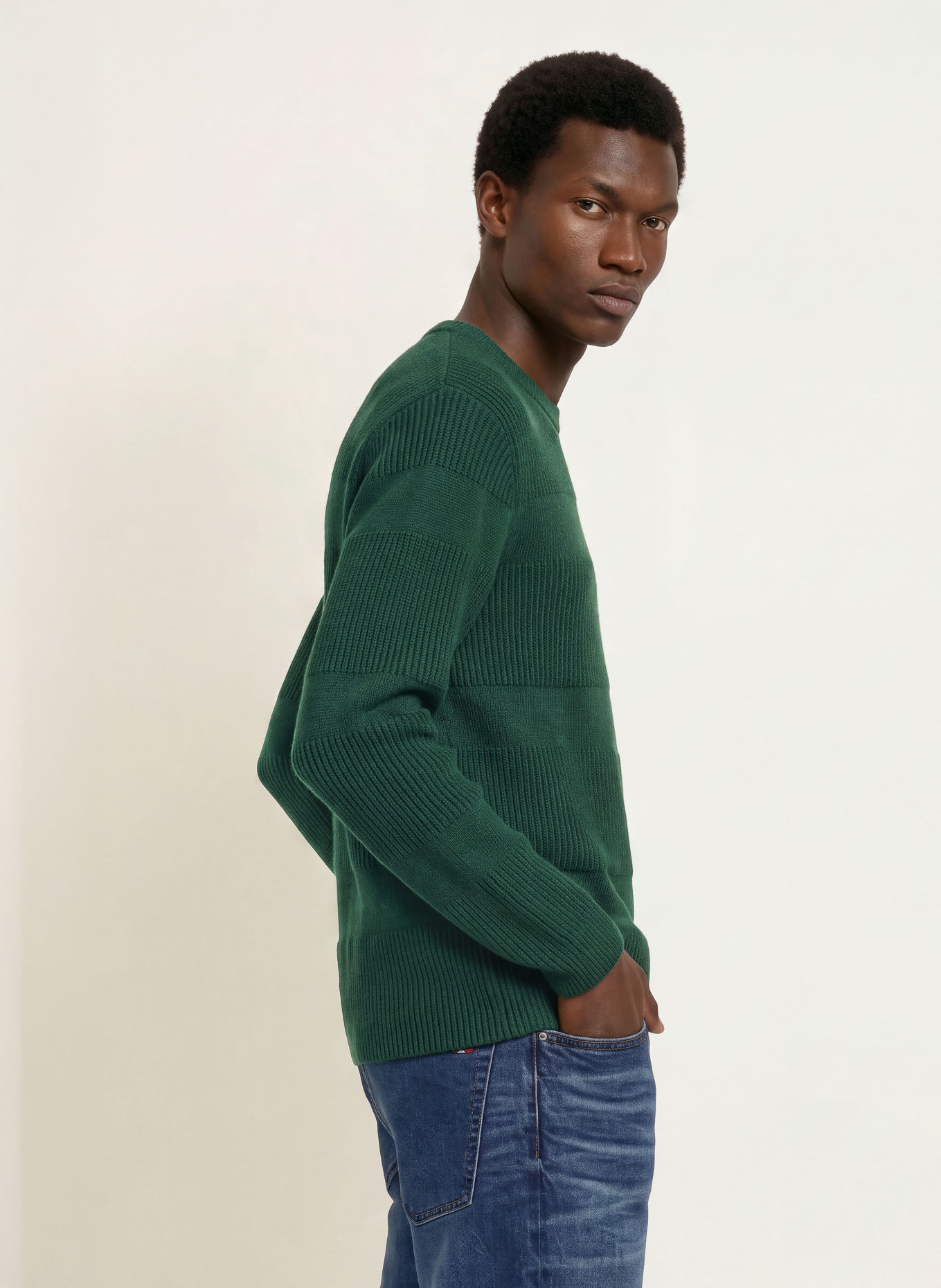 TOMMY JEANS Pullover: DUNKELGRÜN