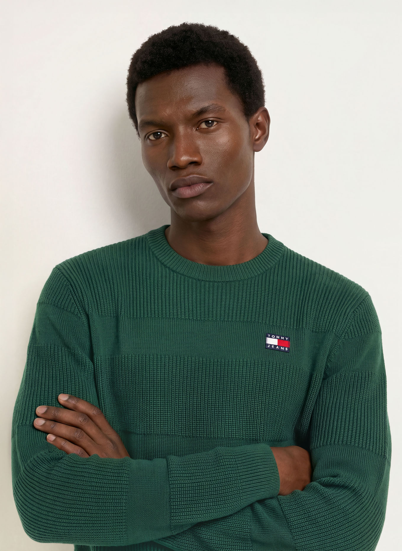 TOMMY JEANS Pullover: DUNKELGRÜN