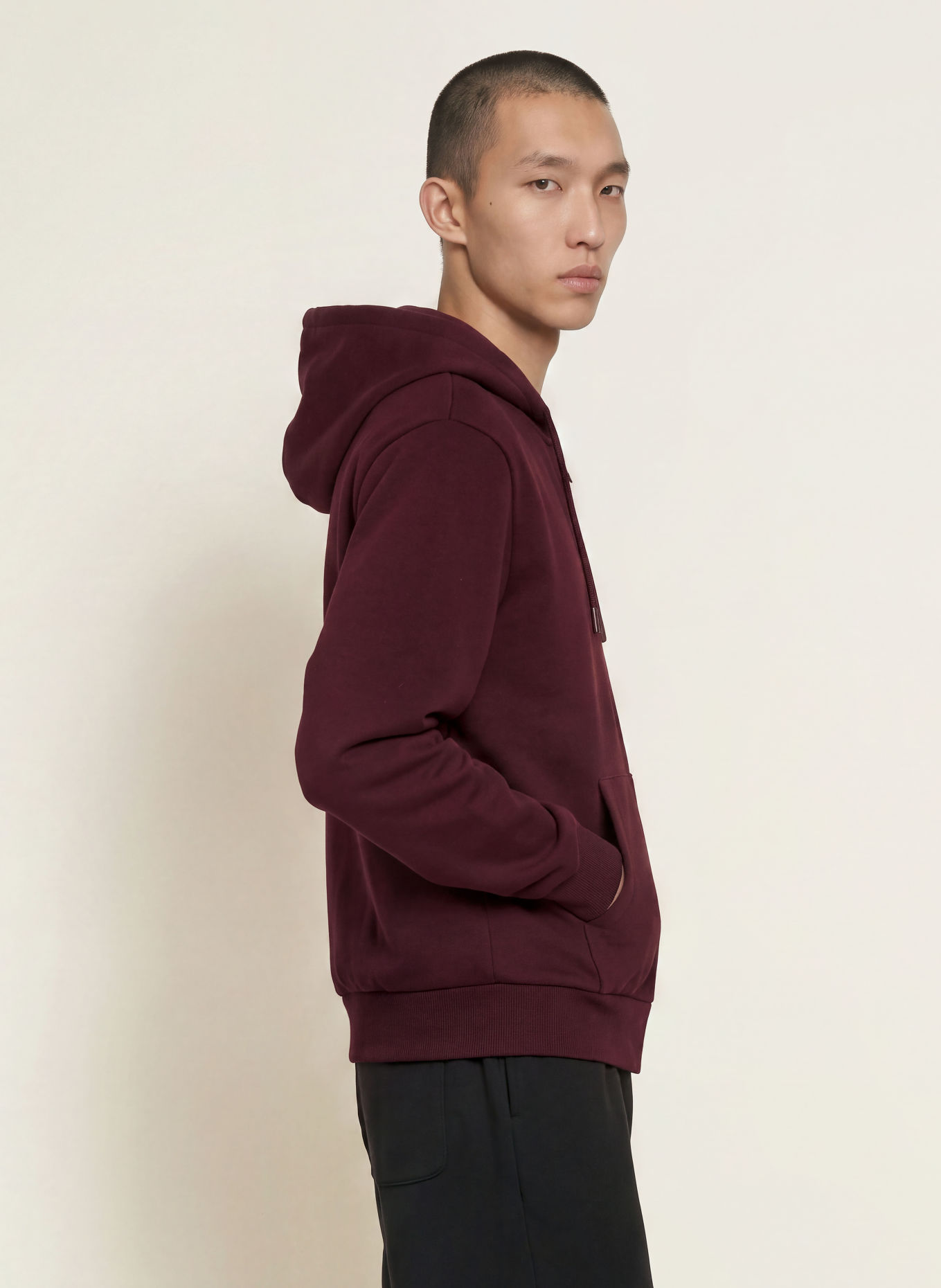 LACOSTE Mikina: TMAVĚ ČERVENÁ
