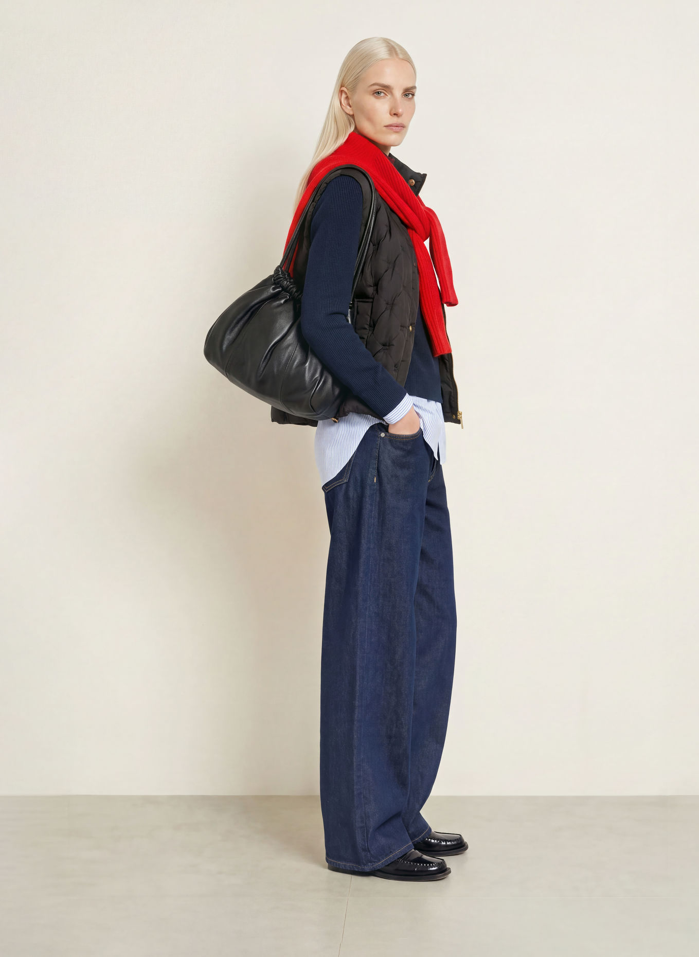 TOMMY HILFIGER Down vest: BLACK