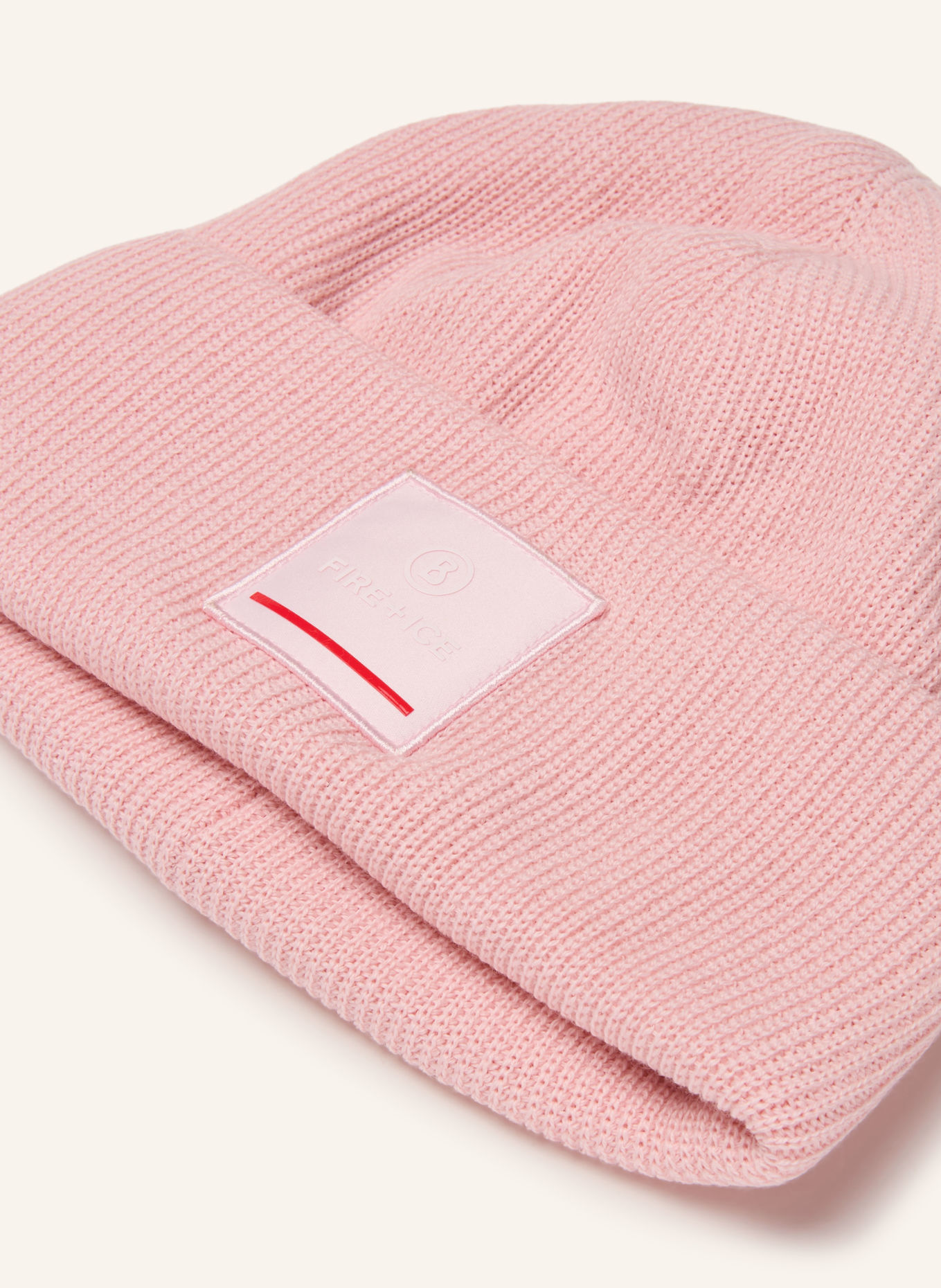 FIRE+ICE Muts TAREK: ROSE CLAIR