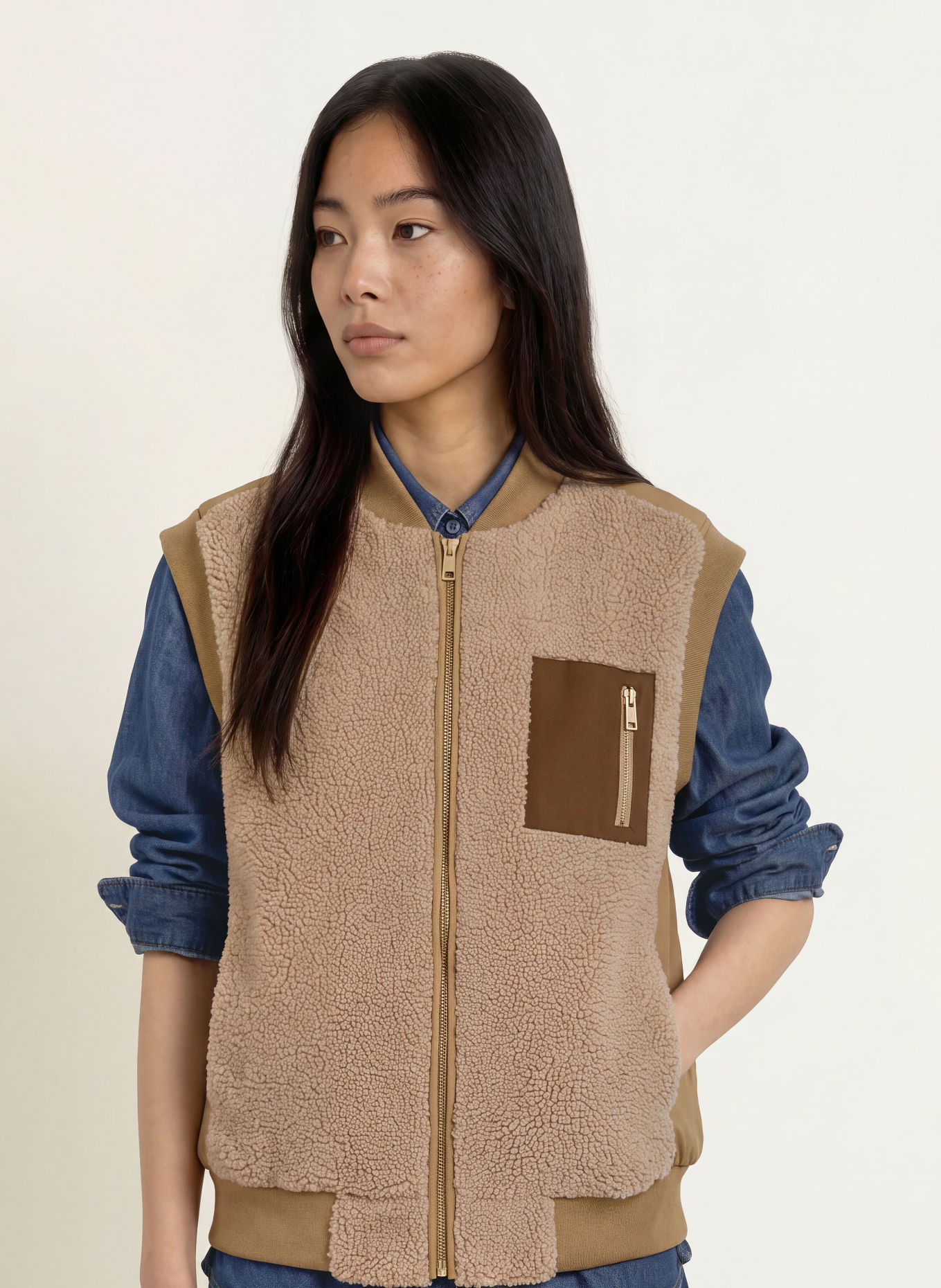 MOS MOSH Teddyvacht-bodywarmer MMJOVO in een mix van materialen: LICHTBRUIN / BRUIN / KAKI