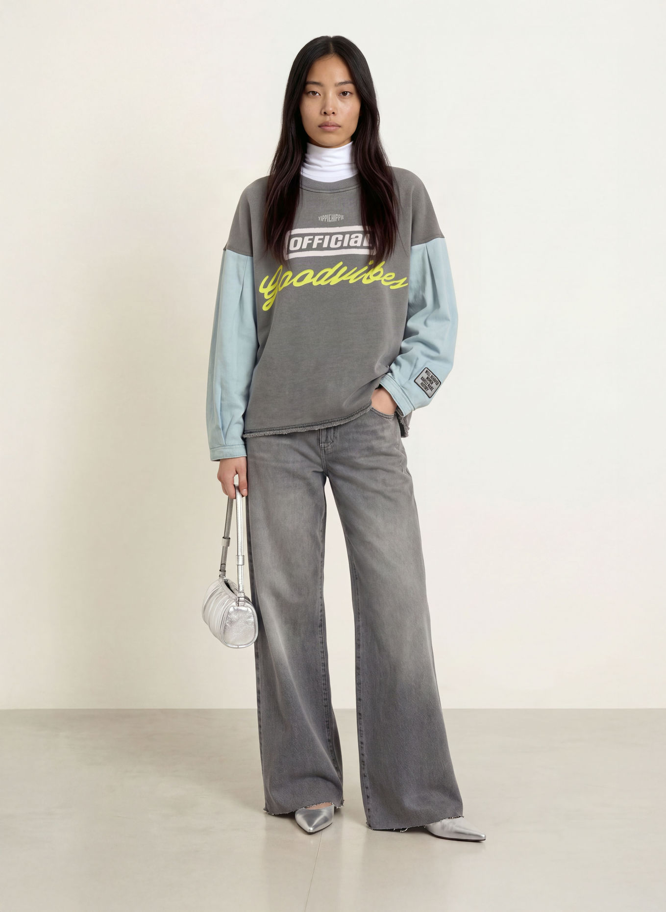 yippie hippie Sweatshirt van gemengde stoffen: GRIJS / NEONGEEL / LICHTBLAUW