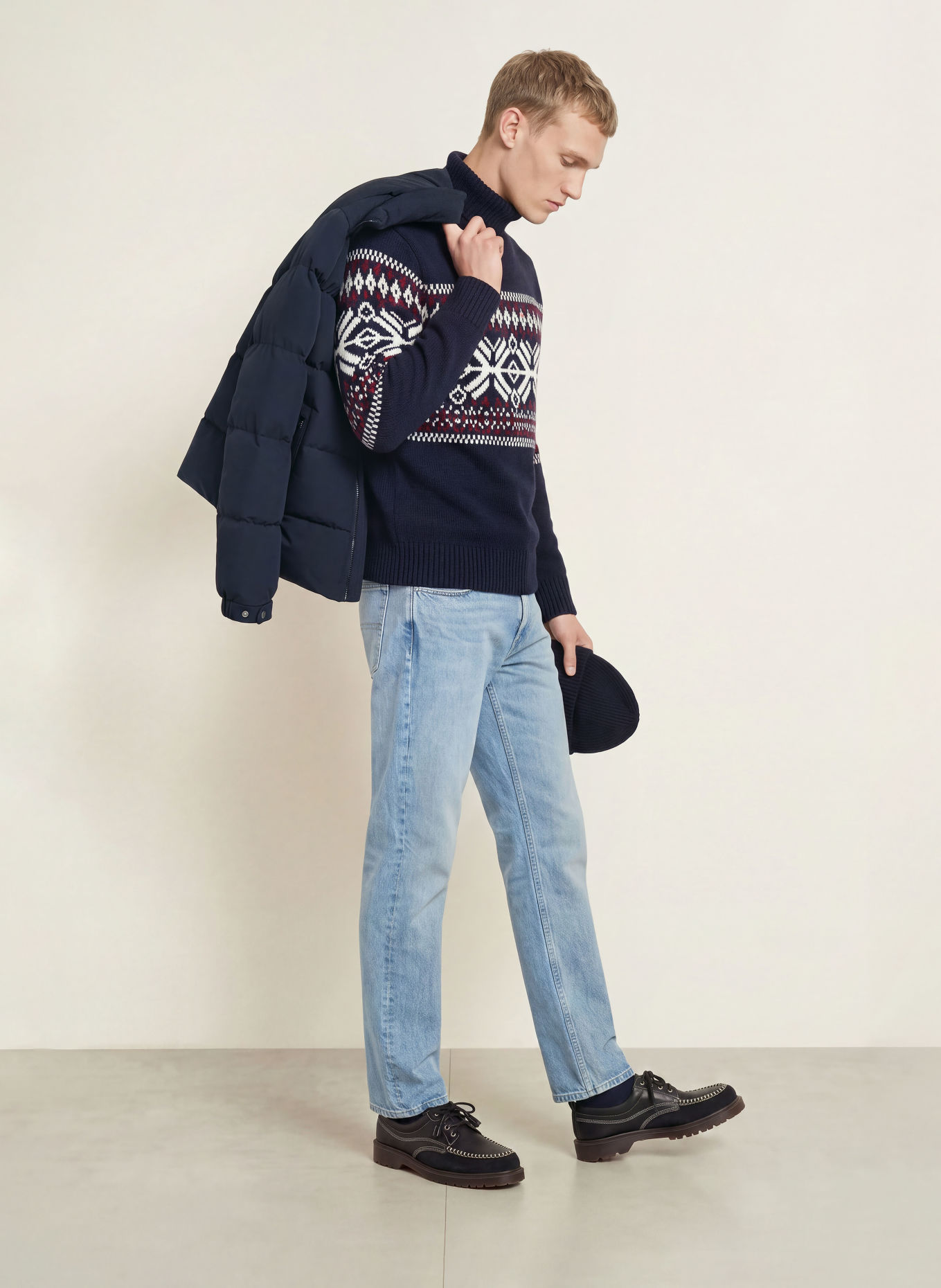 TOMMY HILFIGER Rullekravepullover: MØRKEBLÅ / ECRU / MØRKERØD