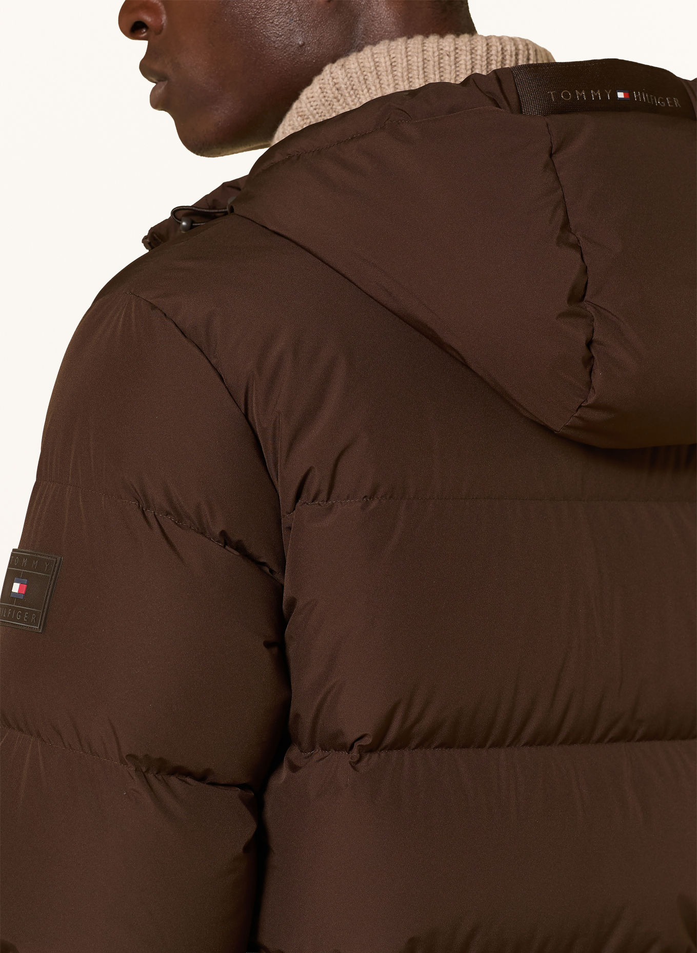 TOMMY HILFIGER Doudoune: MARRON FONCÉ