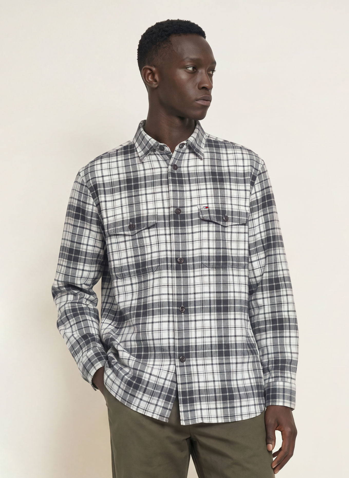 TOMMY HILFIGER Classic Fit Flannel Shirt: WHITE / DARK GRAY / GRAY