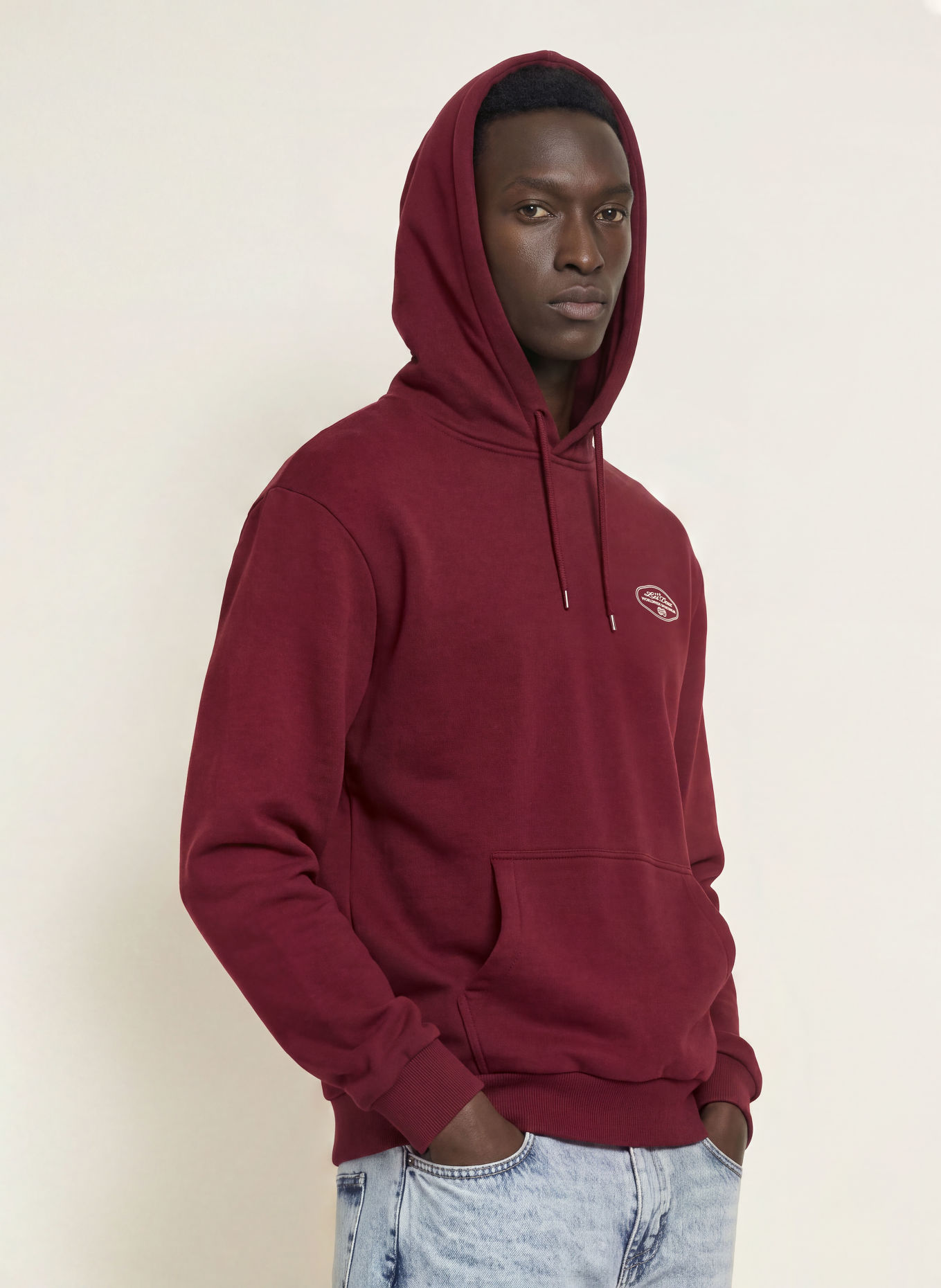 LES DEUX Hoodie WORLDWIDE: DONKERROOD