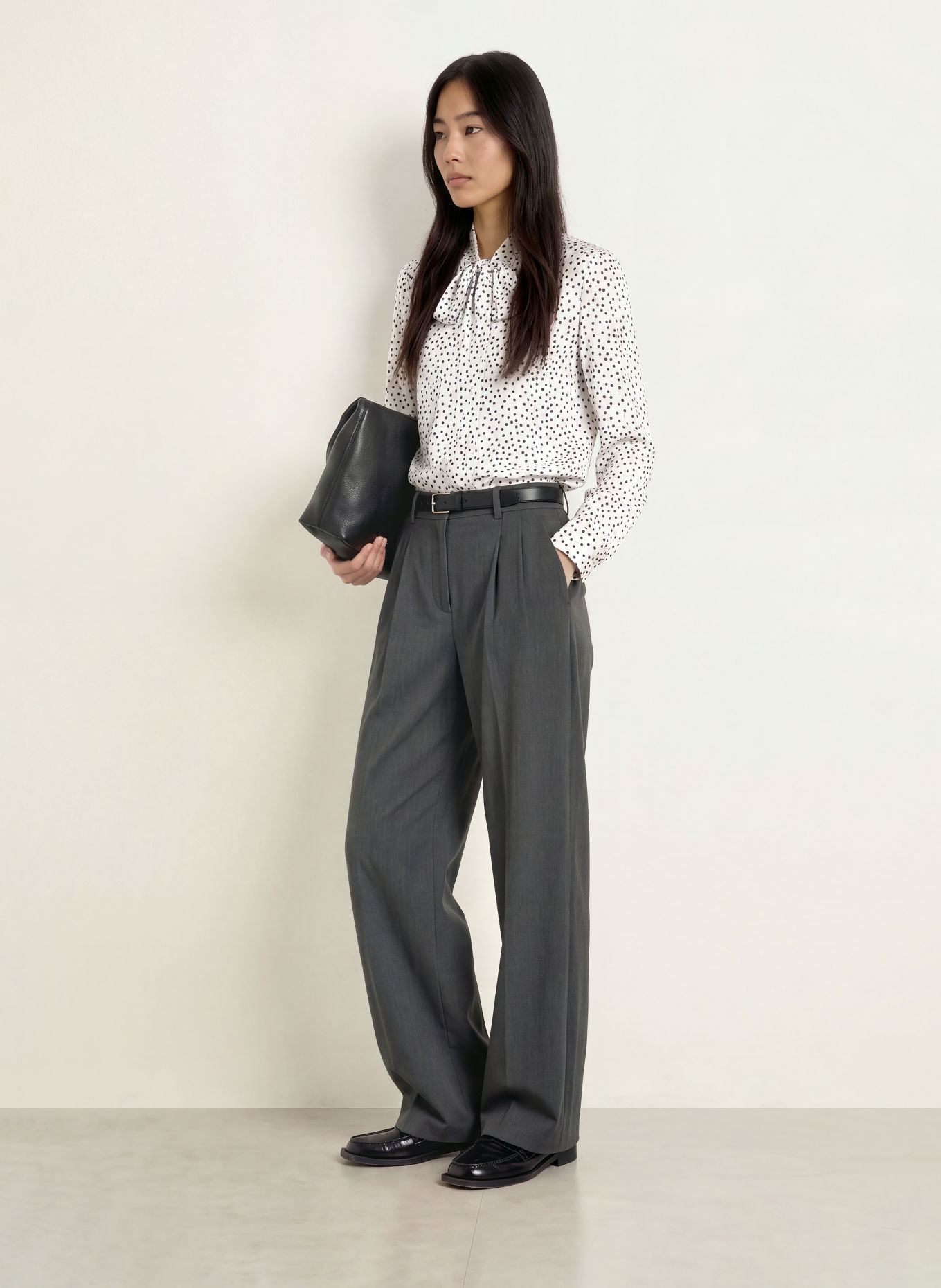 TOMMY HILFIGER Blouse à lavallière: BLANC / NOIR