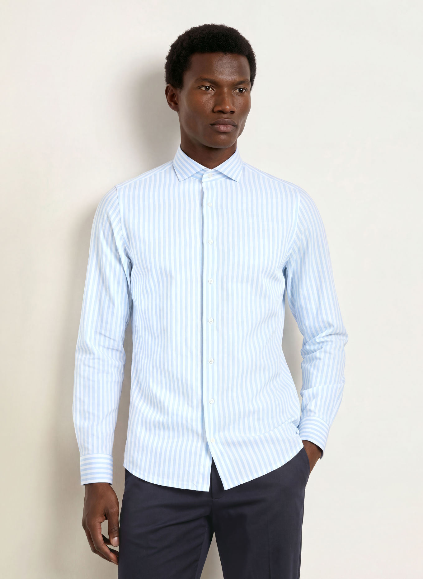 OLYMP Chemise Luxor, coupe moderne: BLANC / BLEU CLAIR
