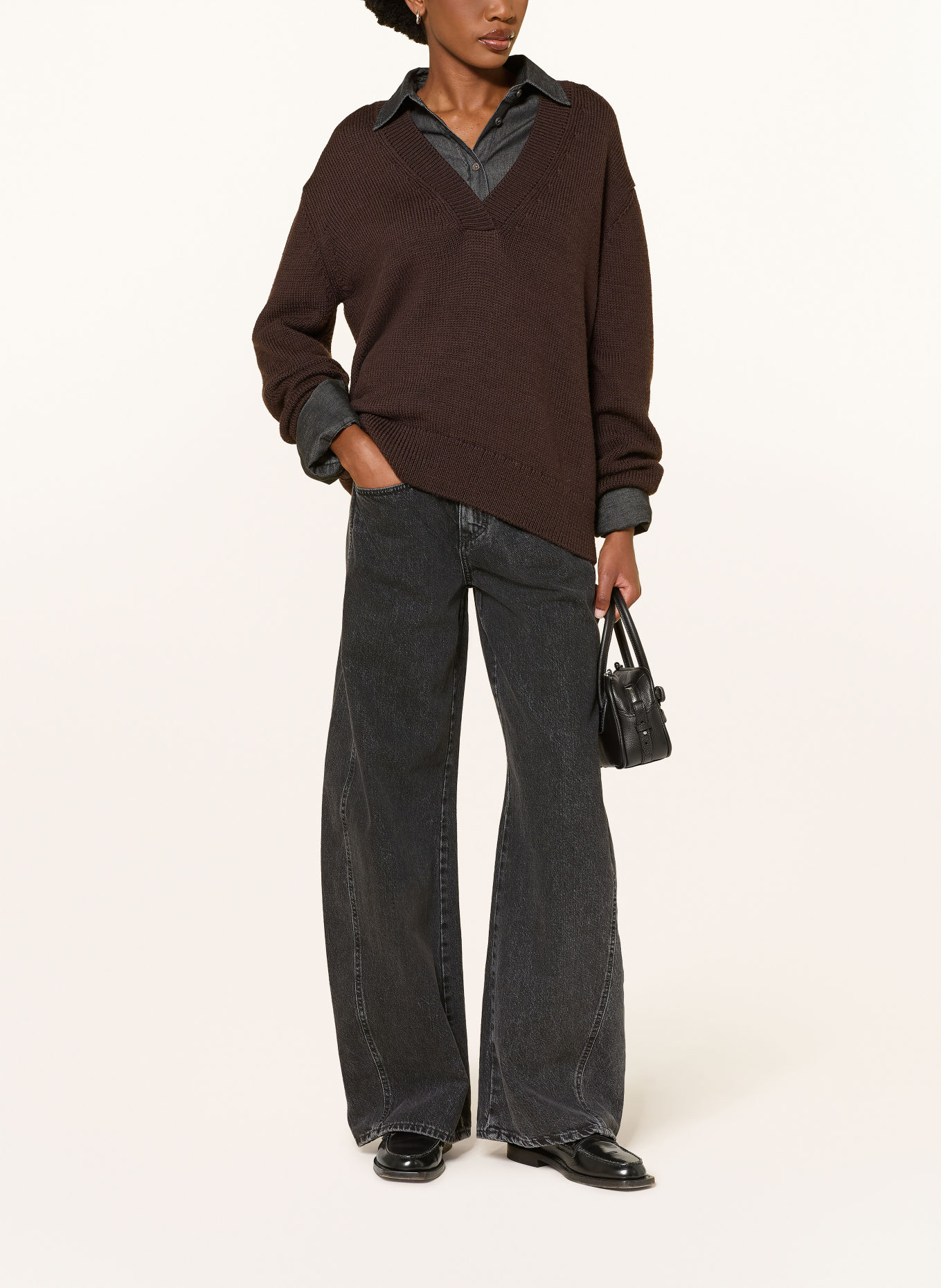 CLOSED Pull: MARRON FONCÉ