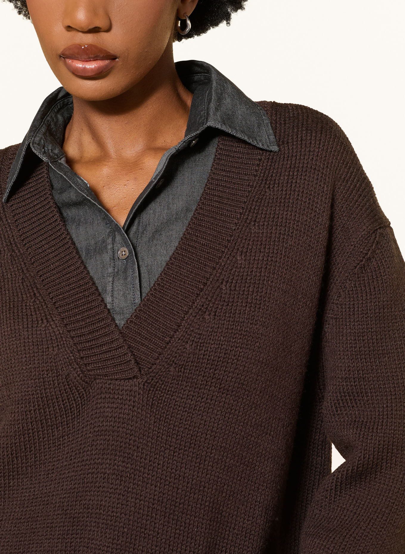 CLOSED Pull: MARRON FONCÉ