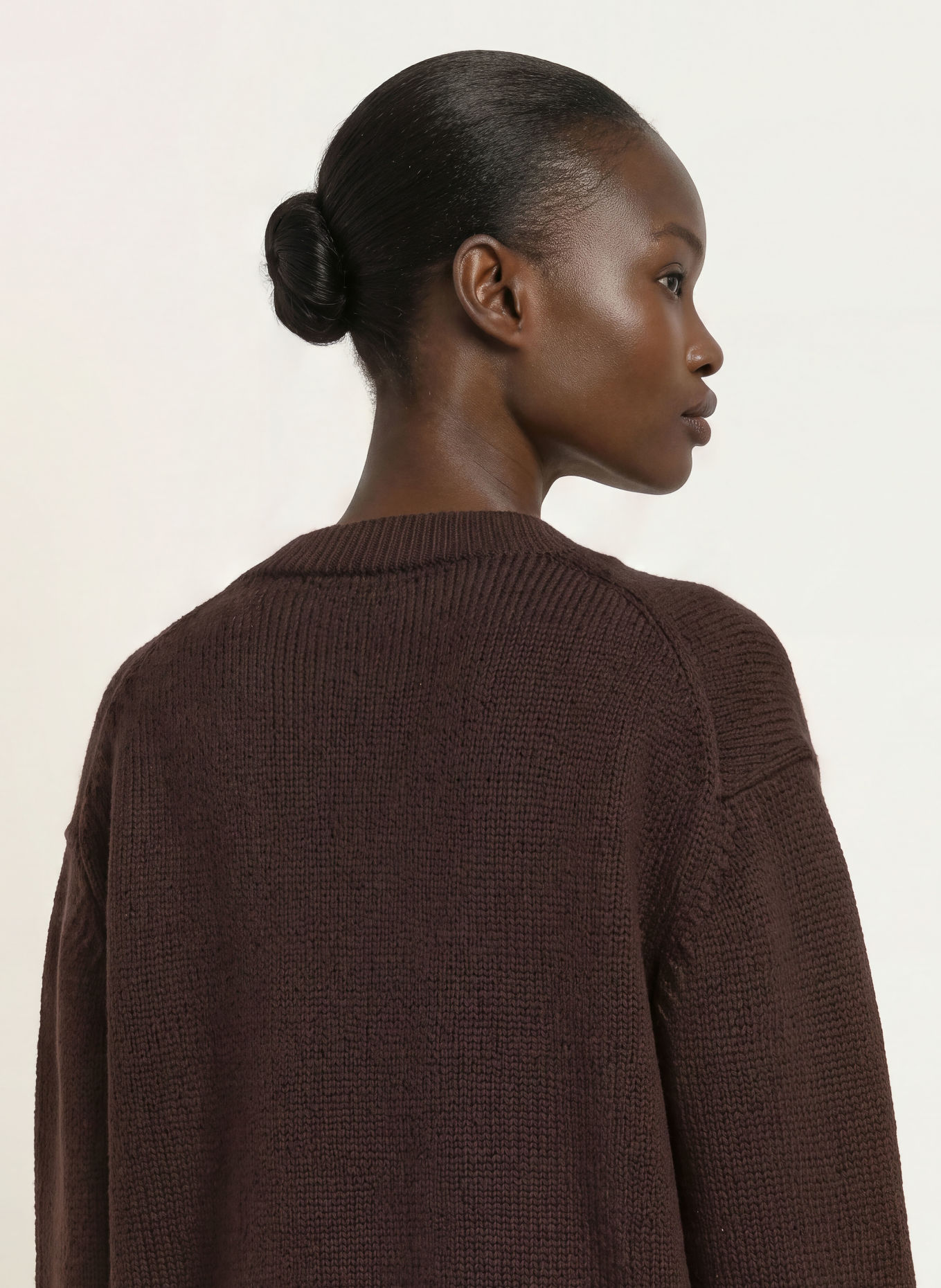 CLOSED Pull: MARRON FONCÉ