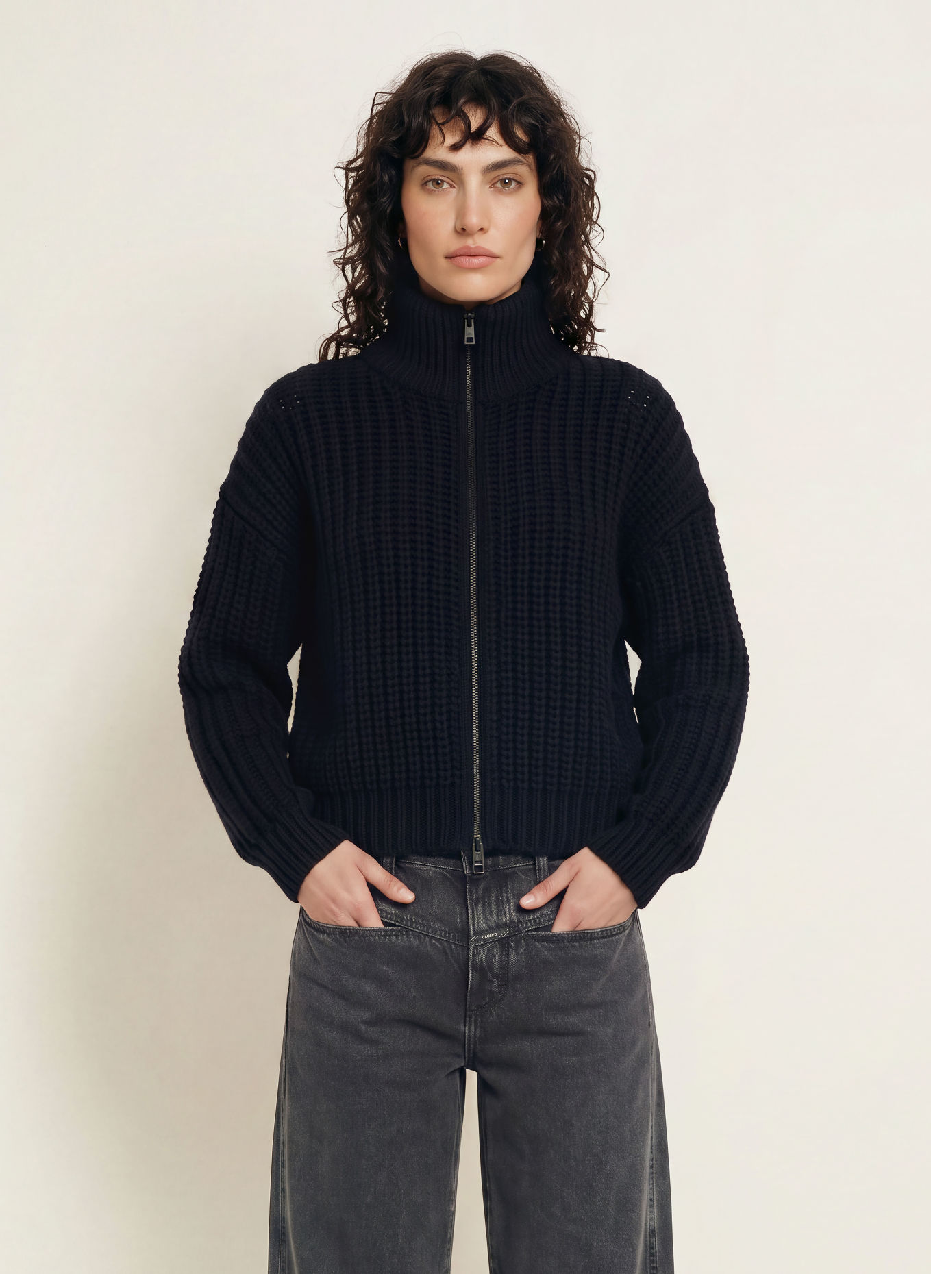 CLOSED Vest: DONKERBLAUW