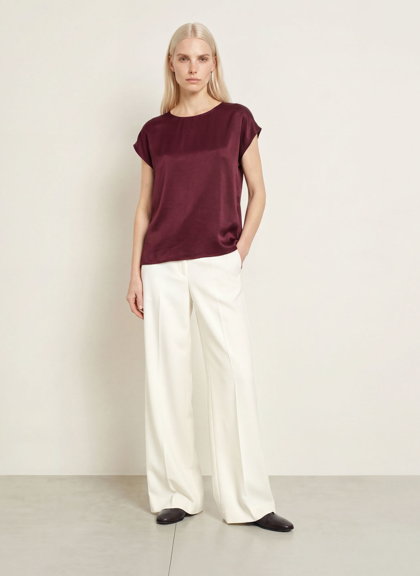 MORE & MORE T-shirt in a blend of materials: DARK RED