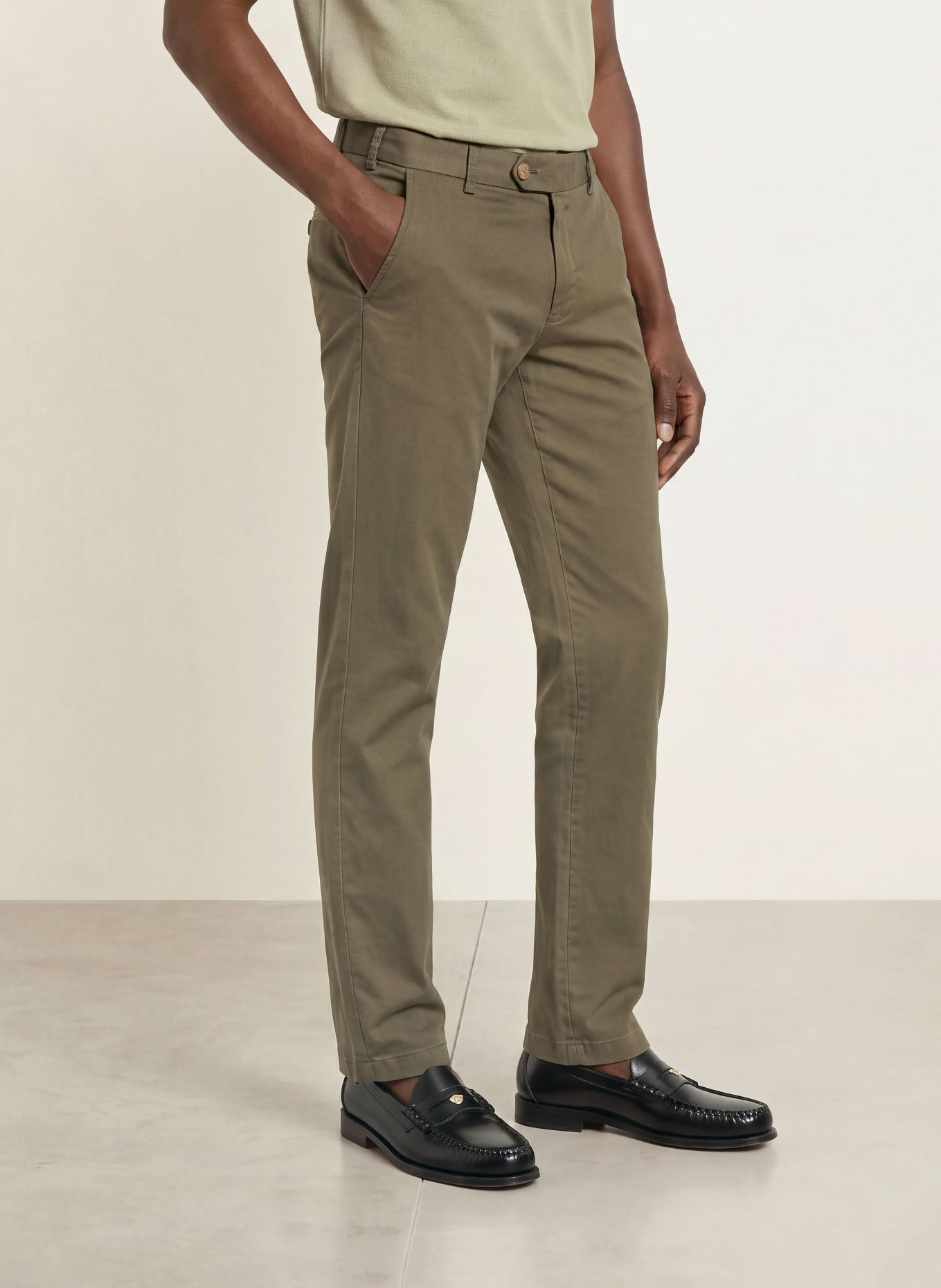 HILTL Chinosy o kroju Extra Slim Fit: OLIWKOWY