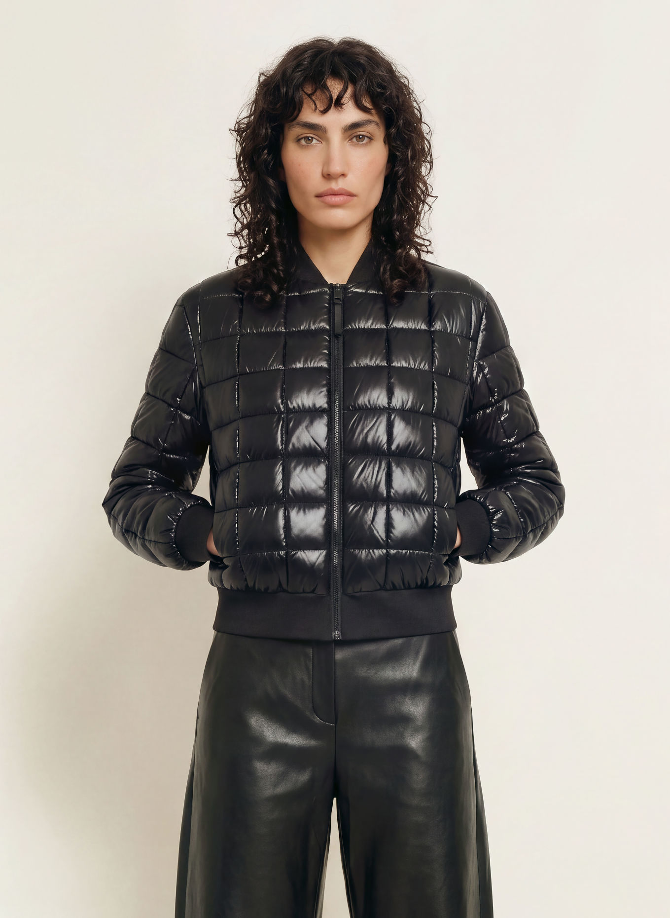 Mackage Lichtgewicht Donzen blouson AMIDA: ZWART