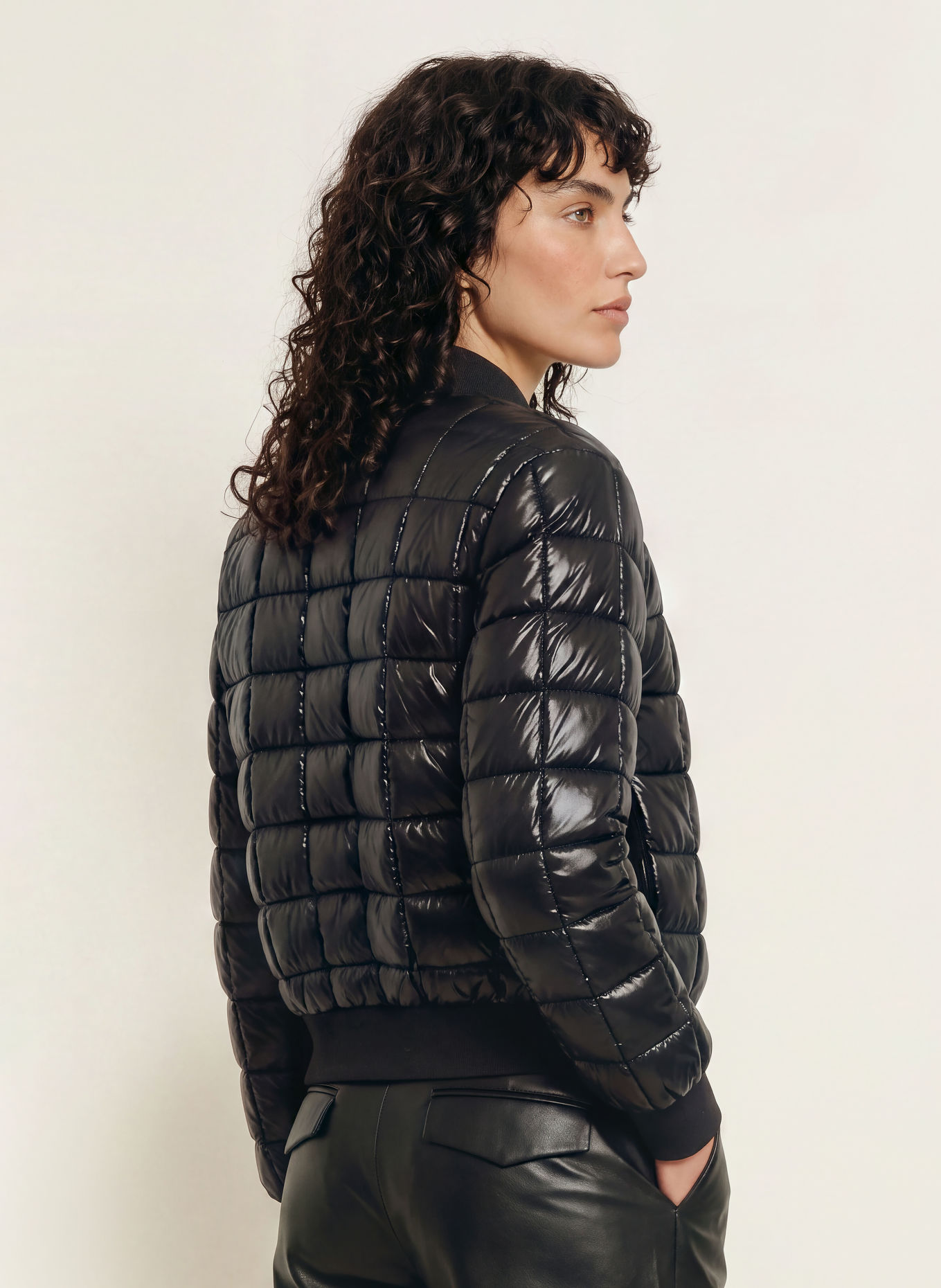 Mackage Lichtgewicht Donzen blouson AMIDA: ZWART