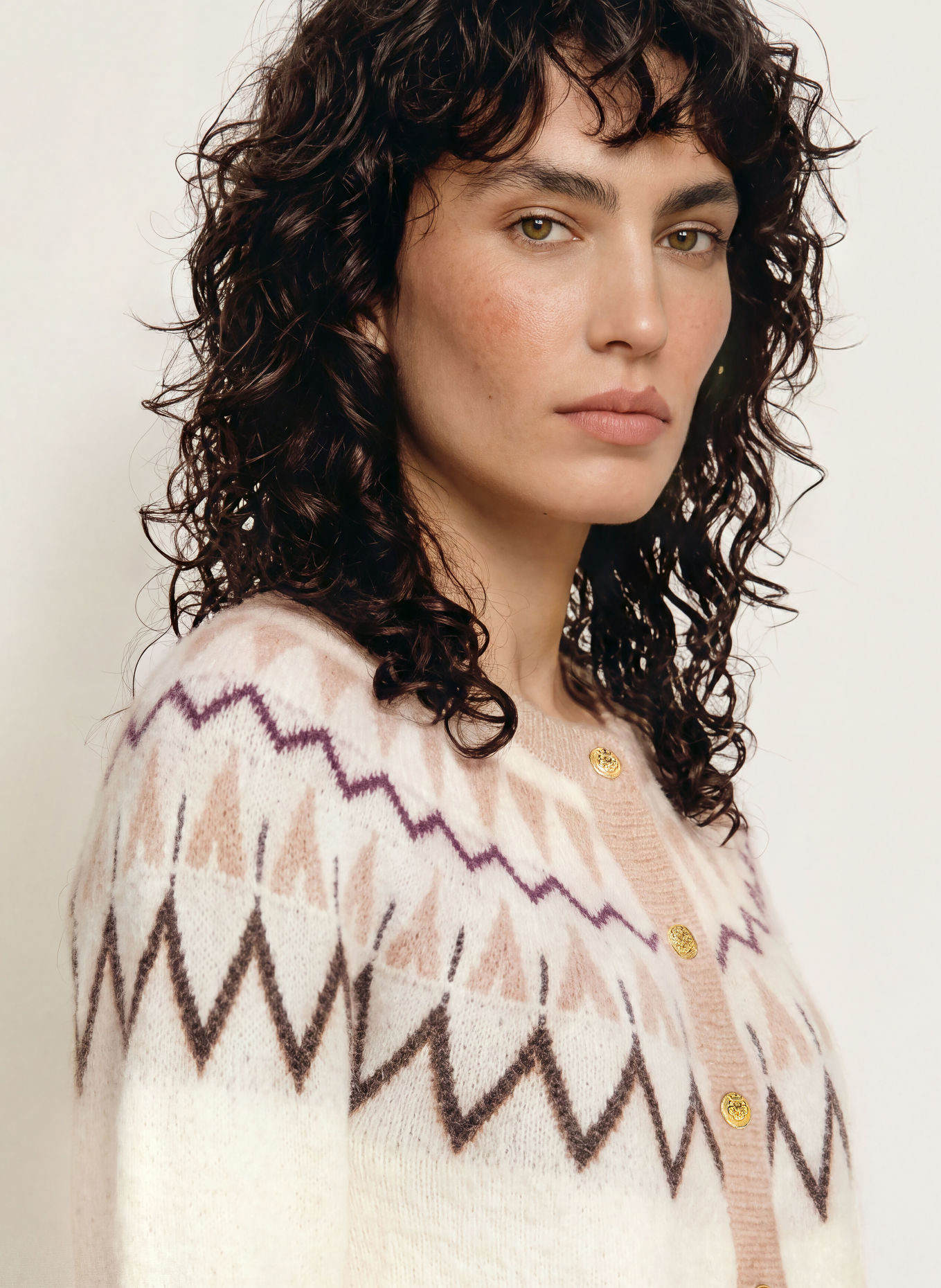 SoSUE Cardigan with Alpaca: CREAM / DARK BROWN / BEIGE