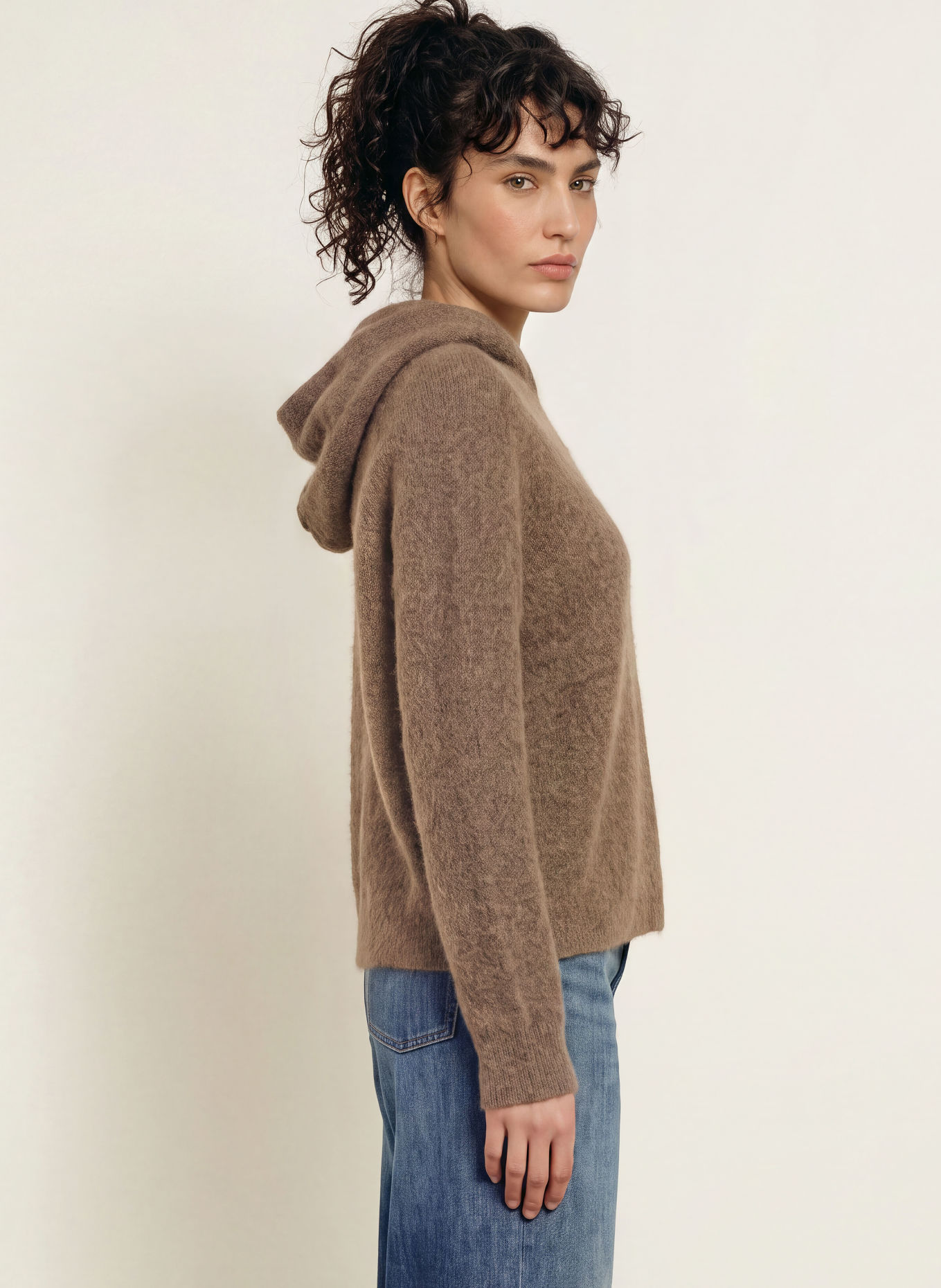 SoSUE Knitted Hoodie with Alpaca: TAUPE