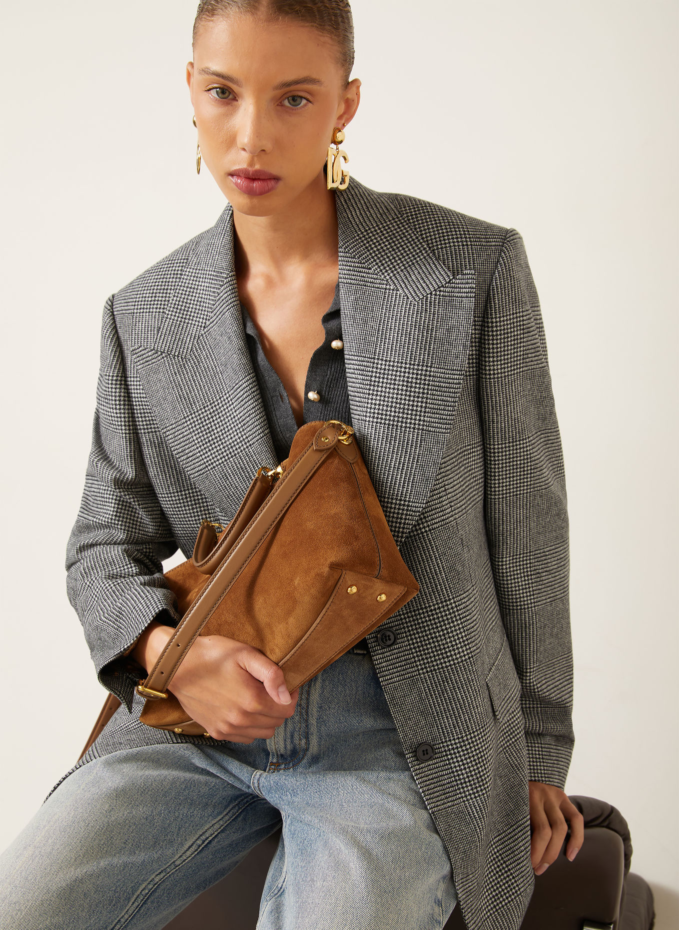 DOLCE & GABBANA VITTORIA Handbag: BROWN / GOLD