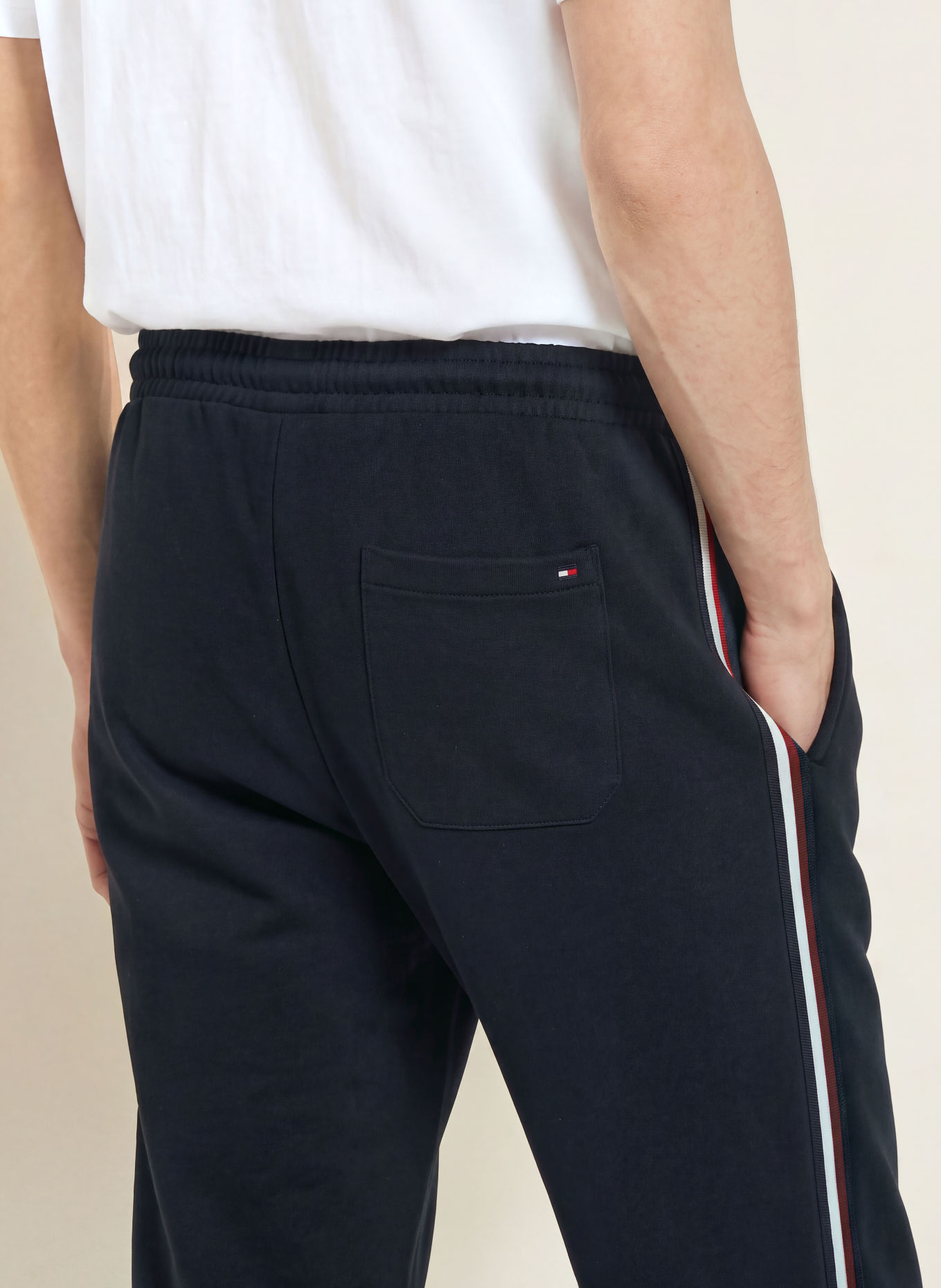 TOMMY HILFIGER Loungewear-joggingbyxor: MÖRKBLÅ / RÖD / VIT