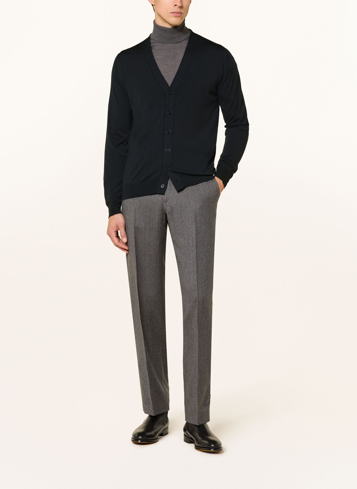 JOHN SMEDLEY BRADRICK Cardigan Made of Merino Wool: BLACK
