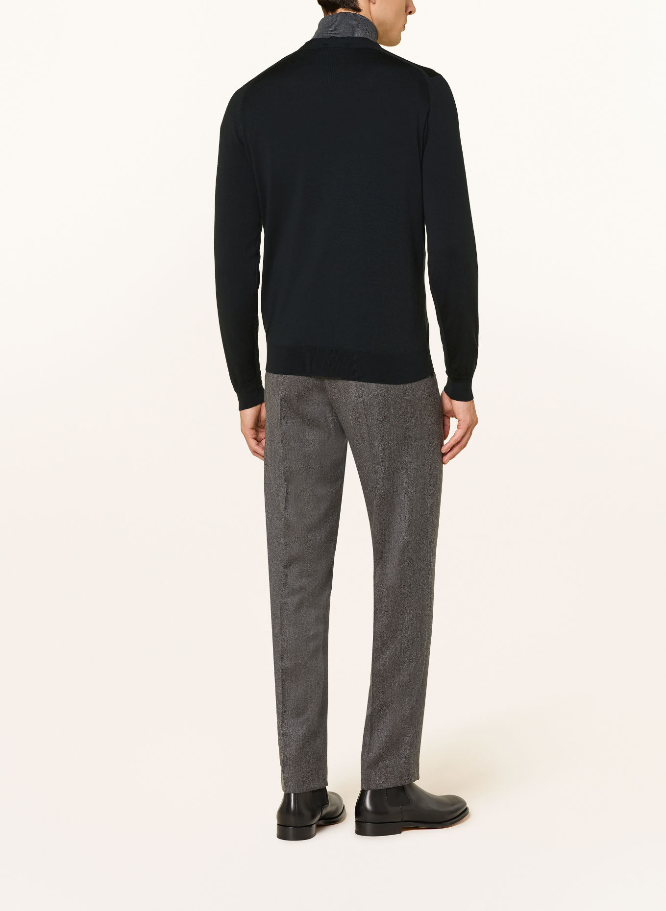 JOHN SMEDLEY BRADRICK Cardigan Made of Merino Wool: BLACK