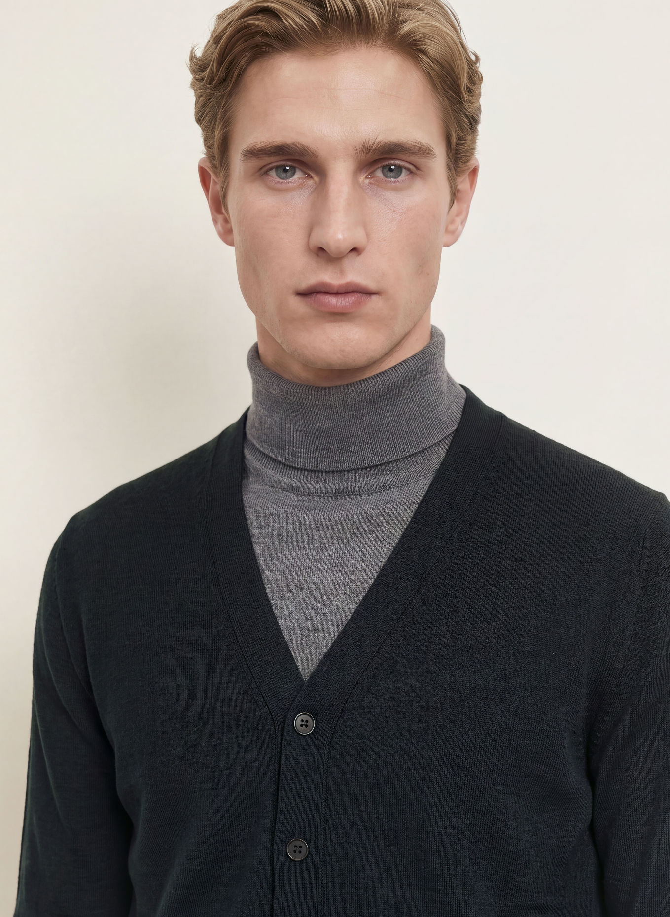 JOHN SMEDLEY BRADRICK Cardigan Made of Merino Wool: BLACK