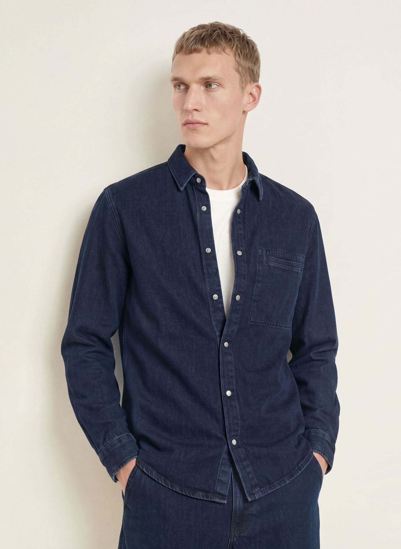 ARMEDANGELS Jeansskjorta WELT Regular Fit: MÖRKBLÅ