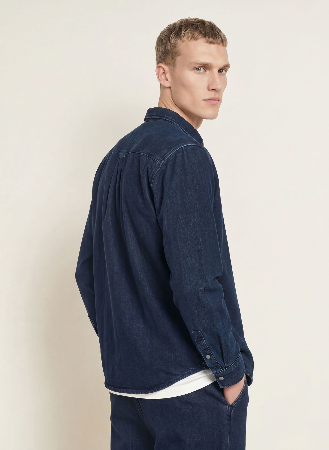 ARMEDANGELS Jeansskjorta WELT Regular Fit: MÖRKBLÅ