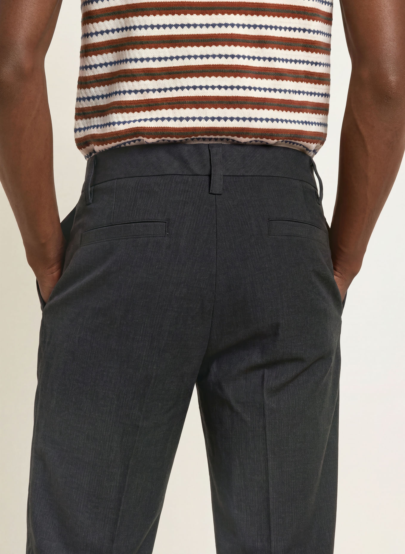 ARMEDANGELS Chino TAAMIR Regular Fit: DONKERBLAUW
