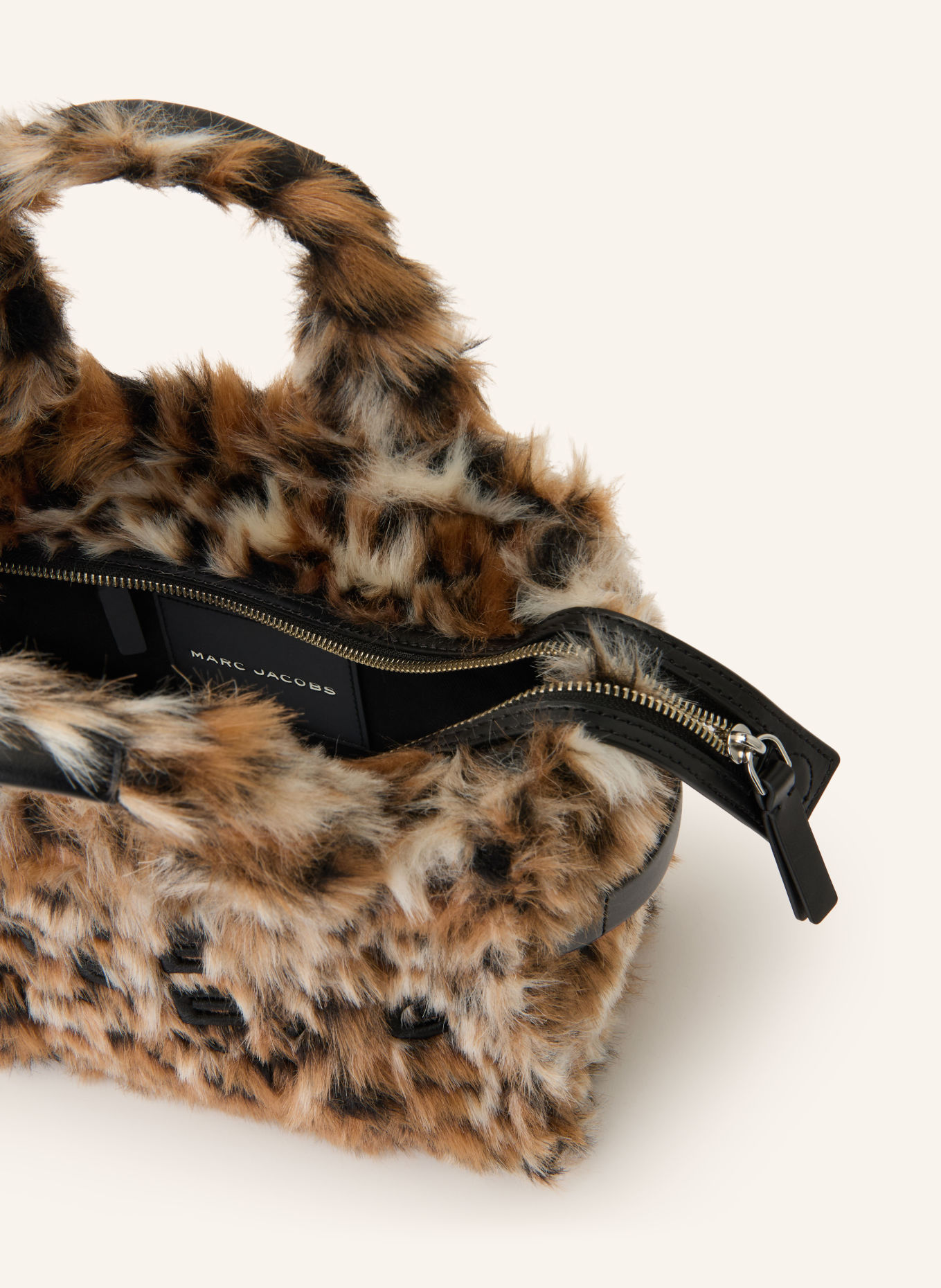 MARC JACOBS Sac cabas THE SMALL TOTE BAG en fausse fourrure: BEIGE / MARRON / NOIR