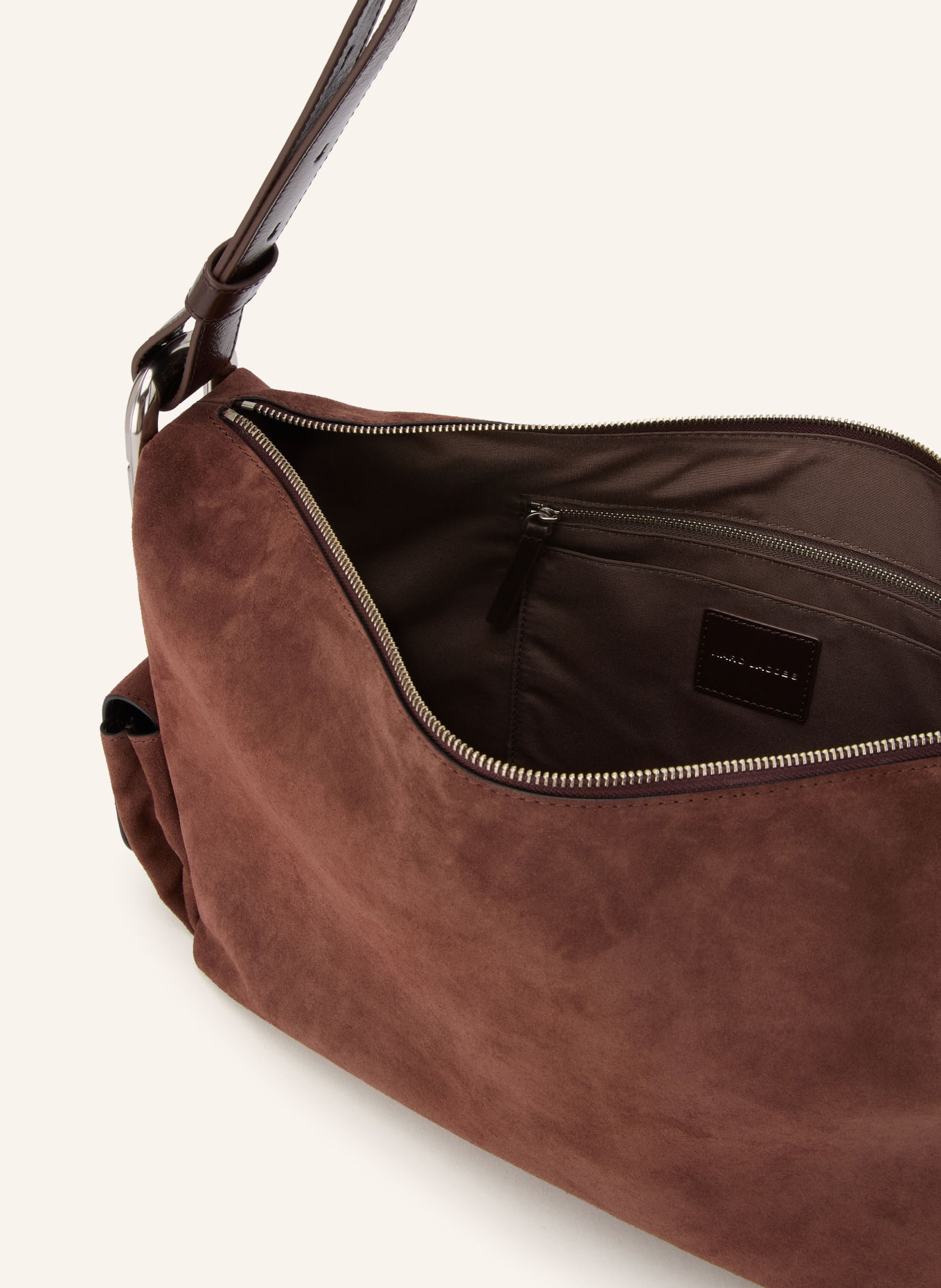 MARC JACOBS Buideltas THE SCENE: BRUIN / ZILVER