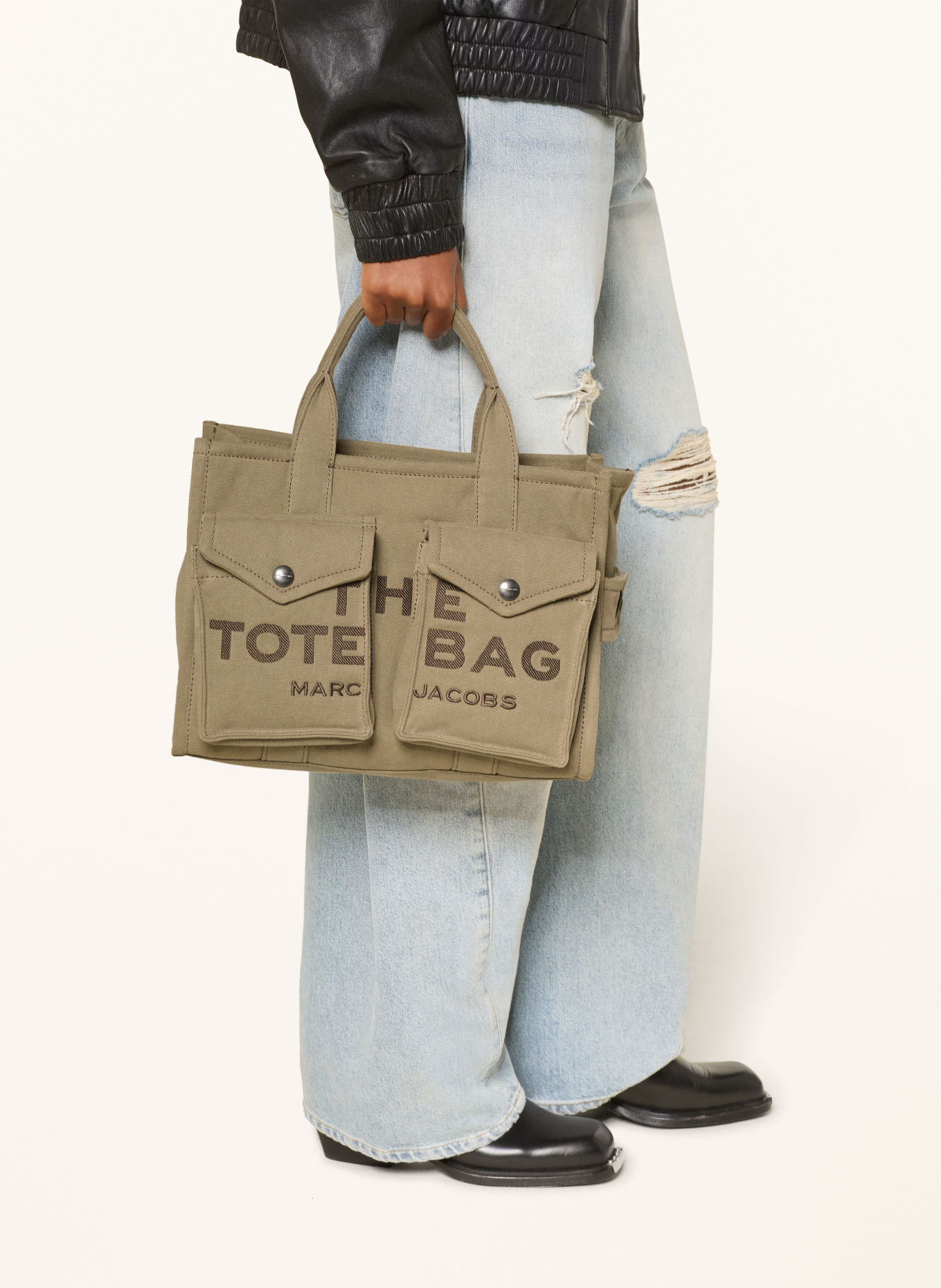 MARC JACOBS Shoppers THE MEDIUM TOTE BAG: OLIVE / SILVER / BLACK
