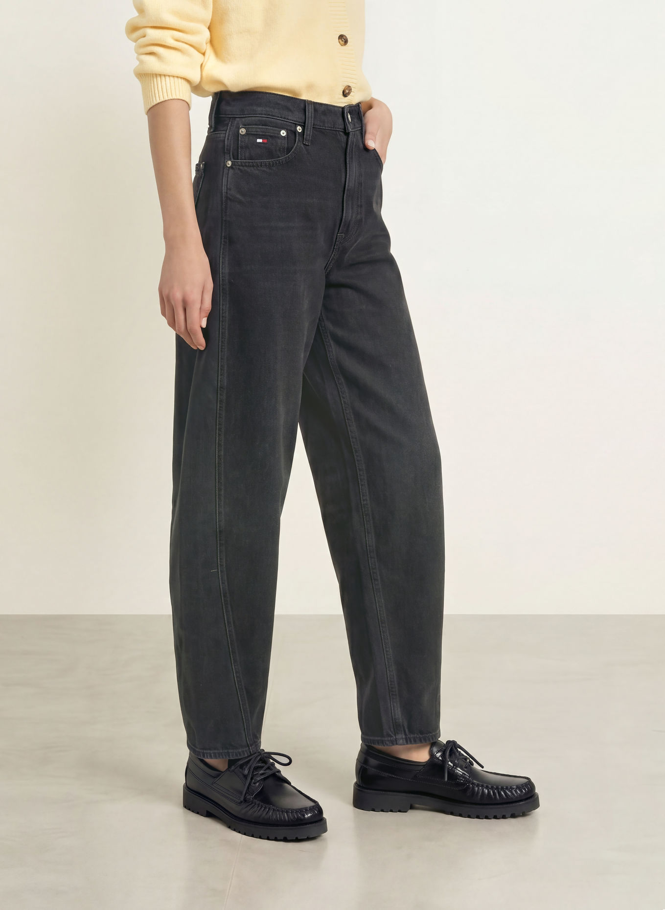 TOMMY JEANS Blugi Barrel ELLA: 1BZ Denim Black