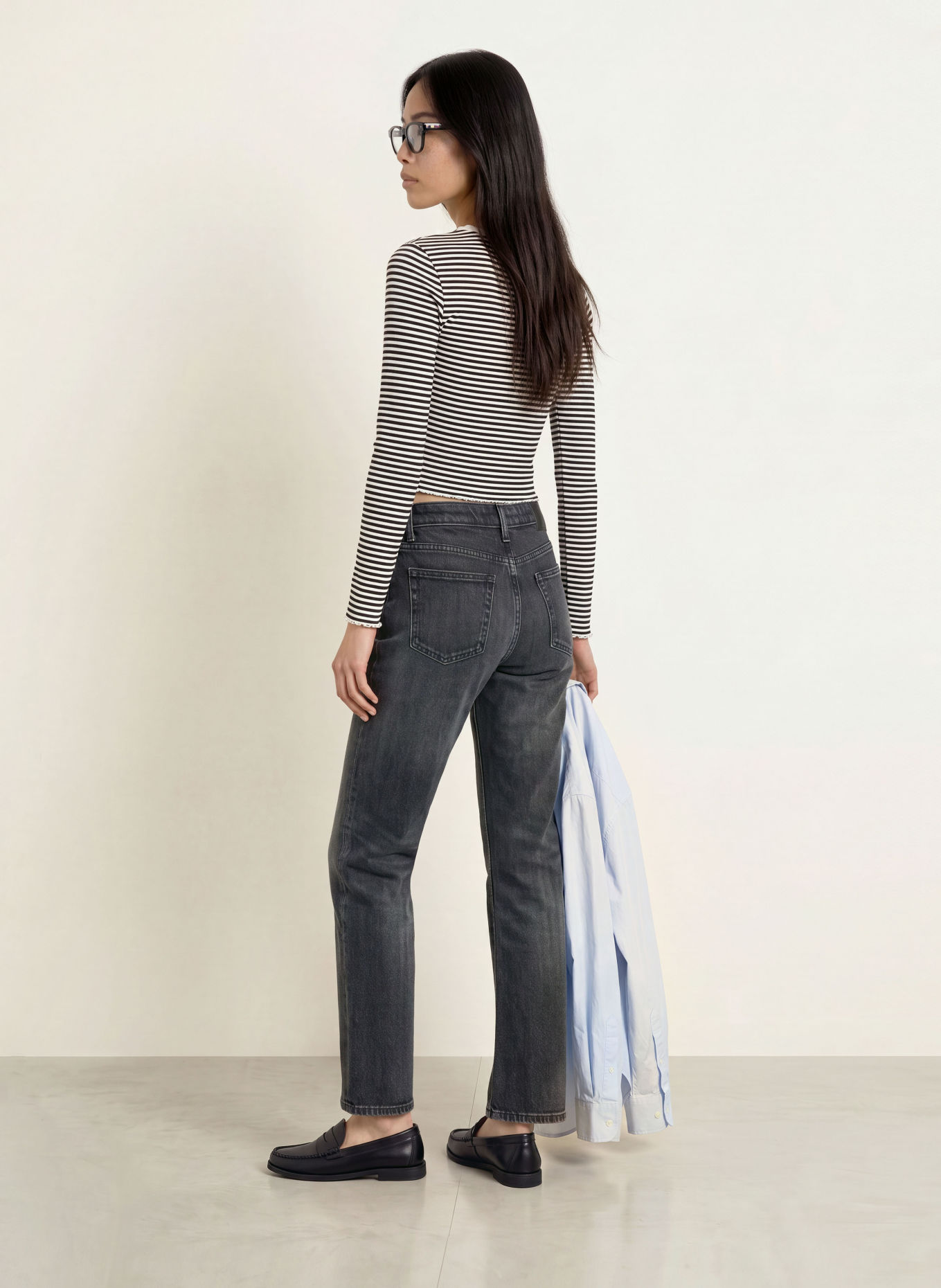 TOMMY JEANS Jeansy straight SOPHIE LOW STRAIGHT: 1BZ Denim Black