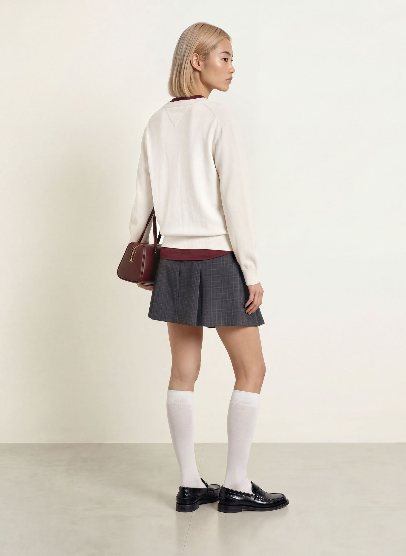 TOMMY JEANS Sweater: WHITE