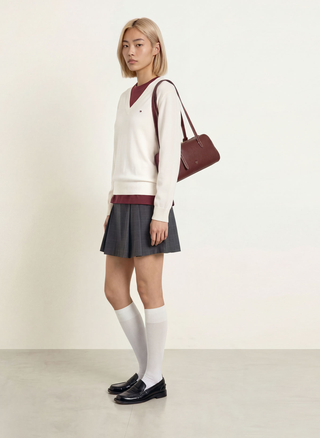 TOMMY JEANS Sweater: WHITE